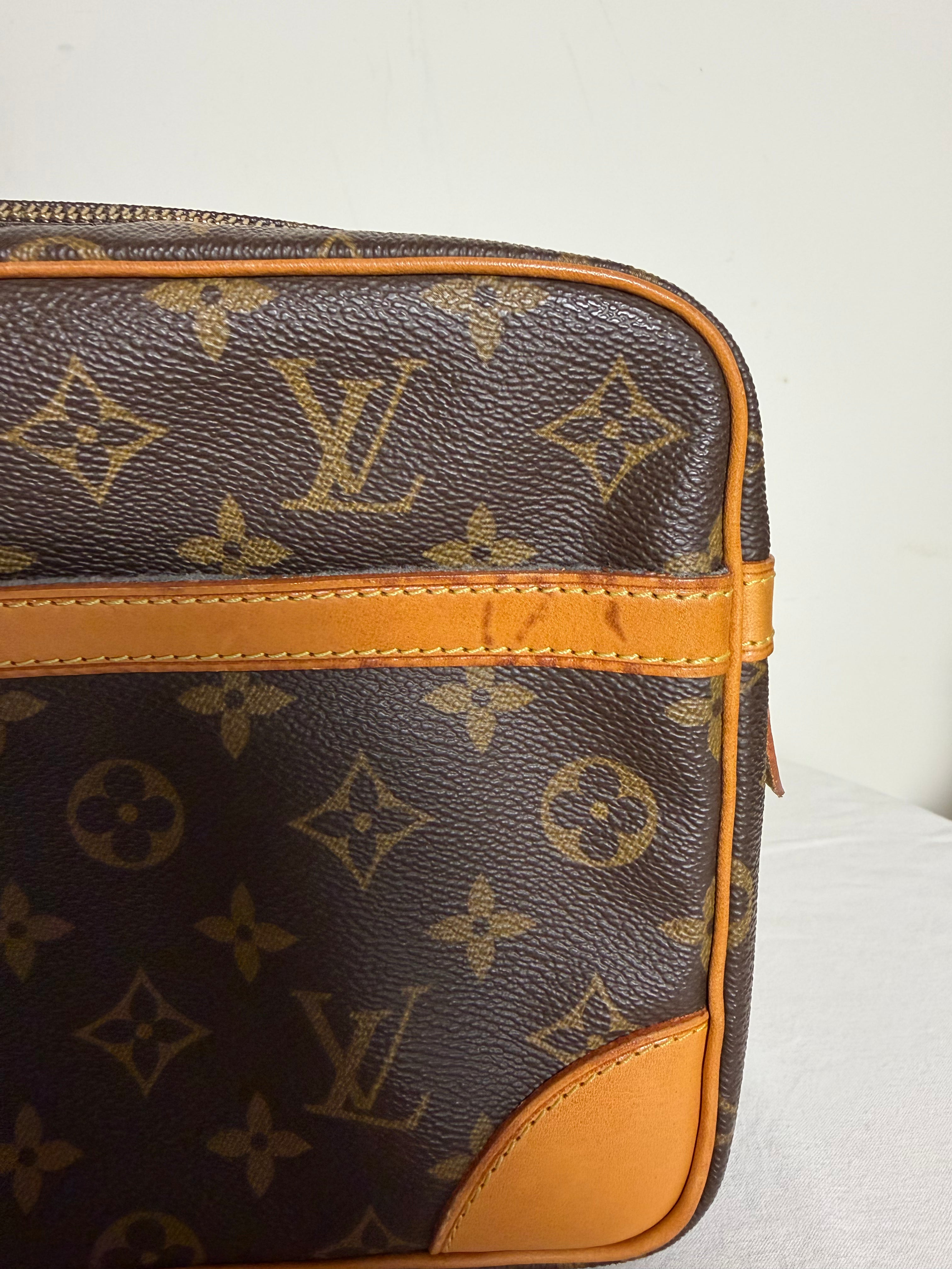Pouch Louis Vuitton Trocadero