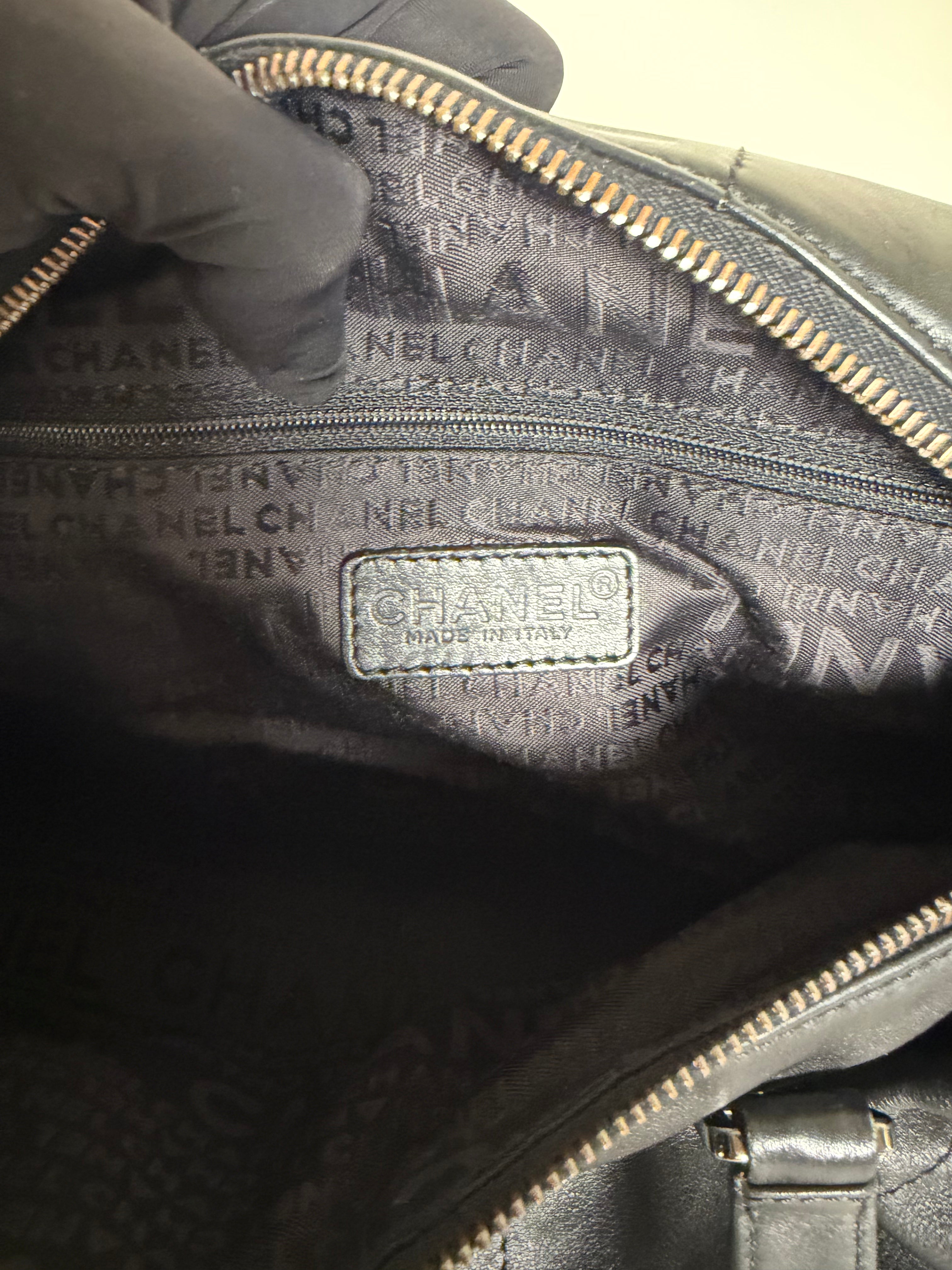 Chanel Boston Bowling Bag in Pelle