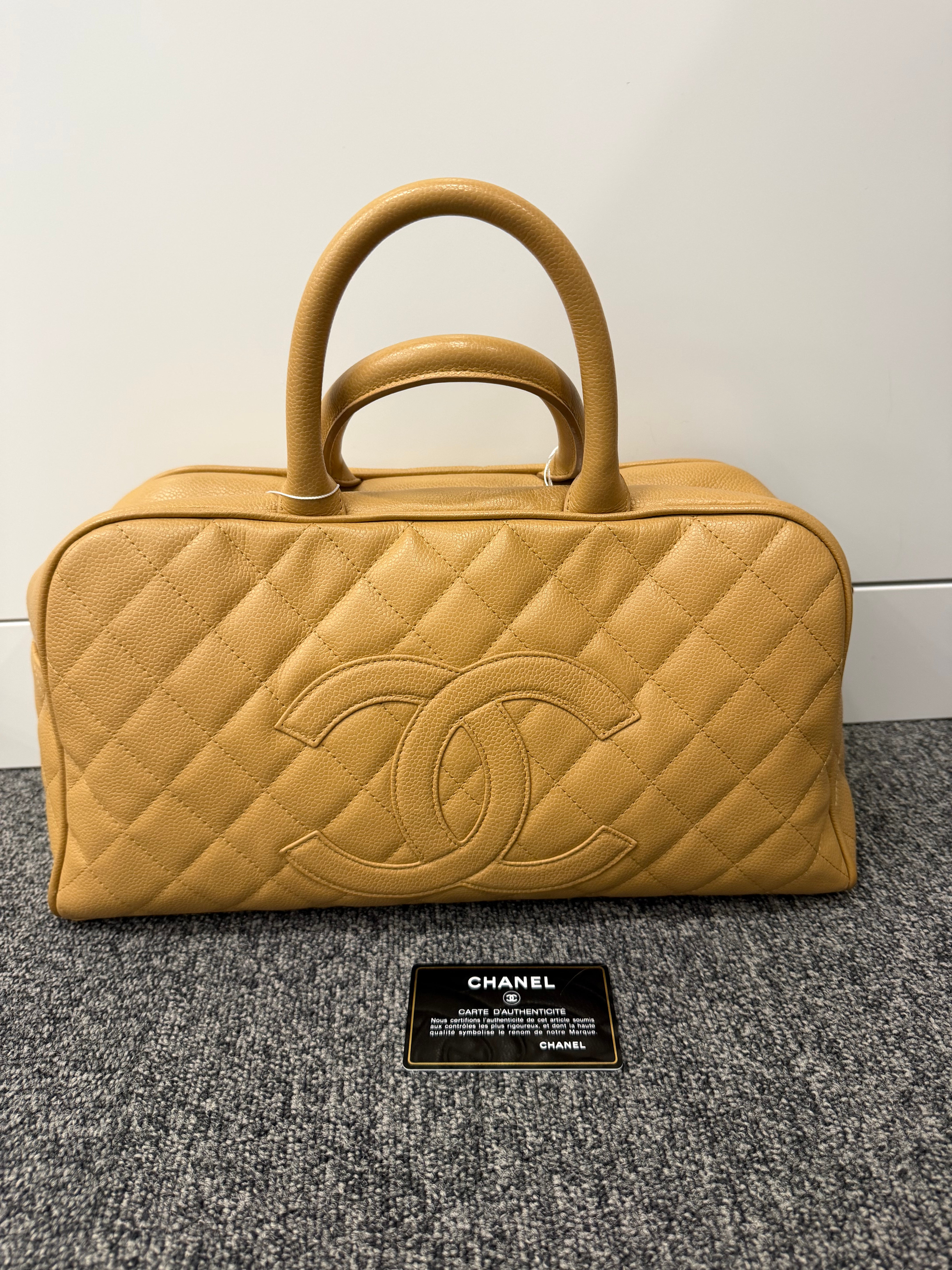 Borsa Bowling Chanel Vintage in Pelle Caviar Beige