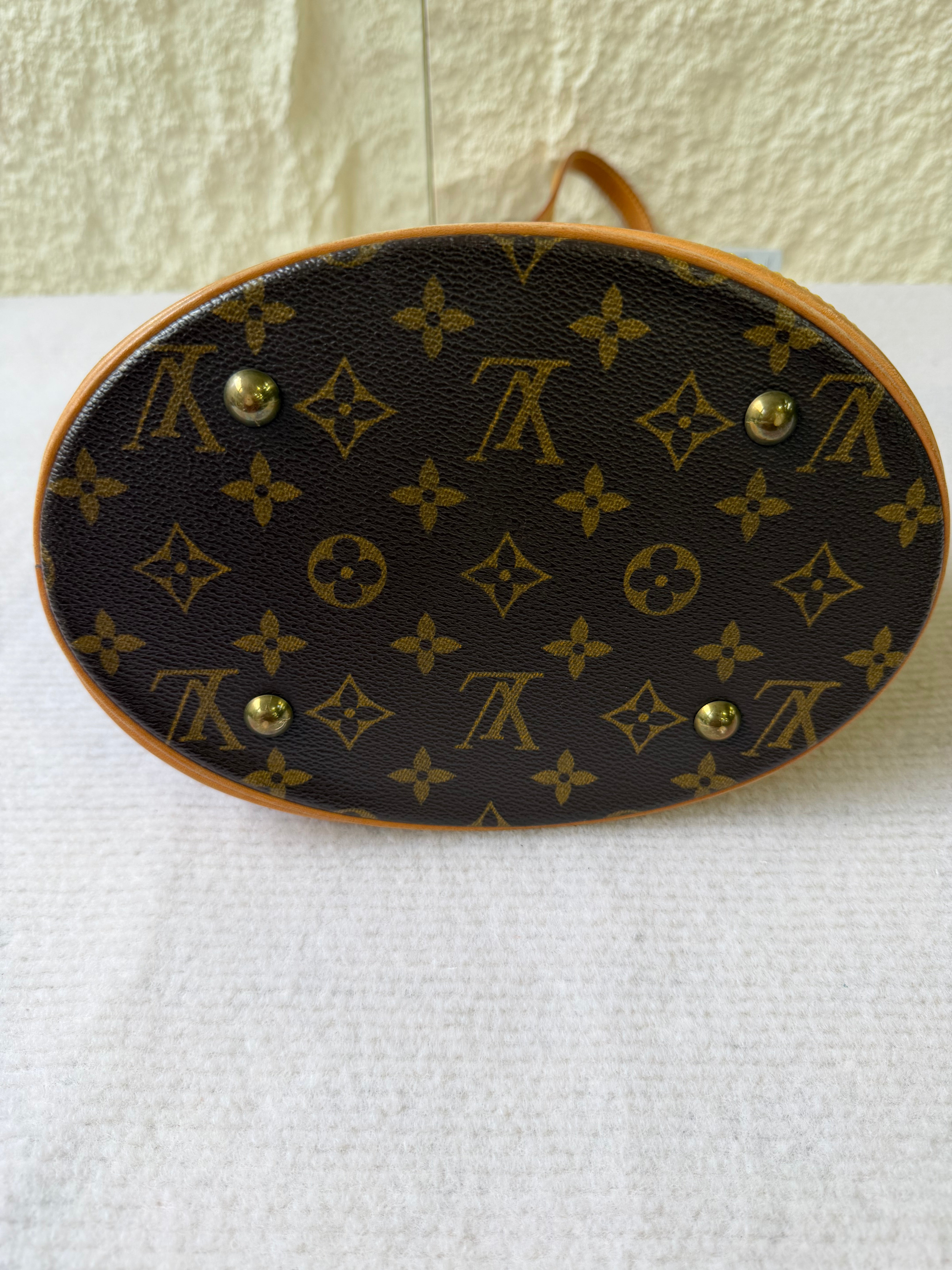 Borsa a Secchiello Louis Vuitton Monogram Bucket PM