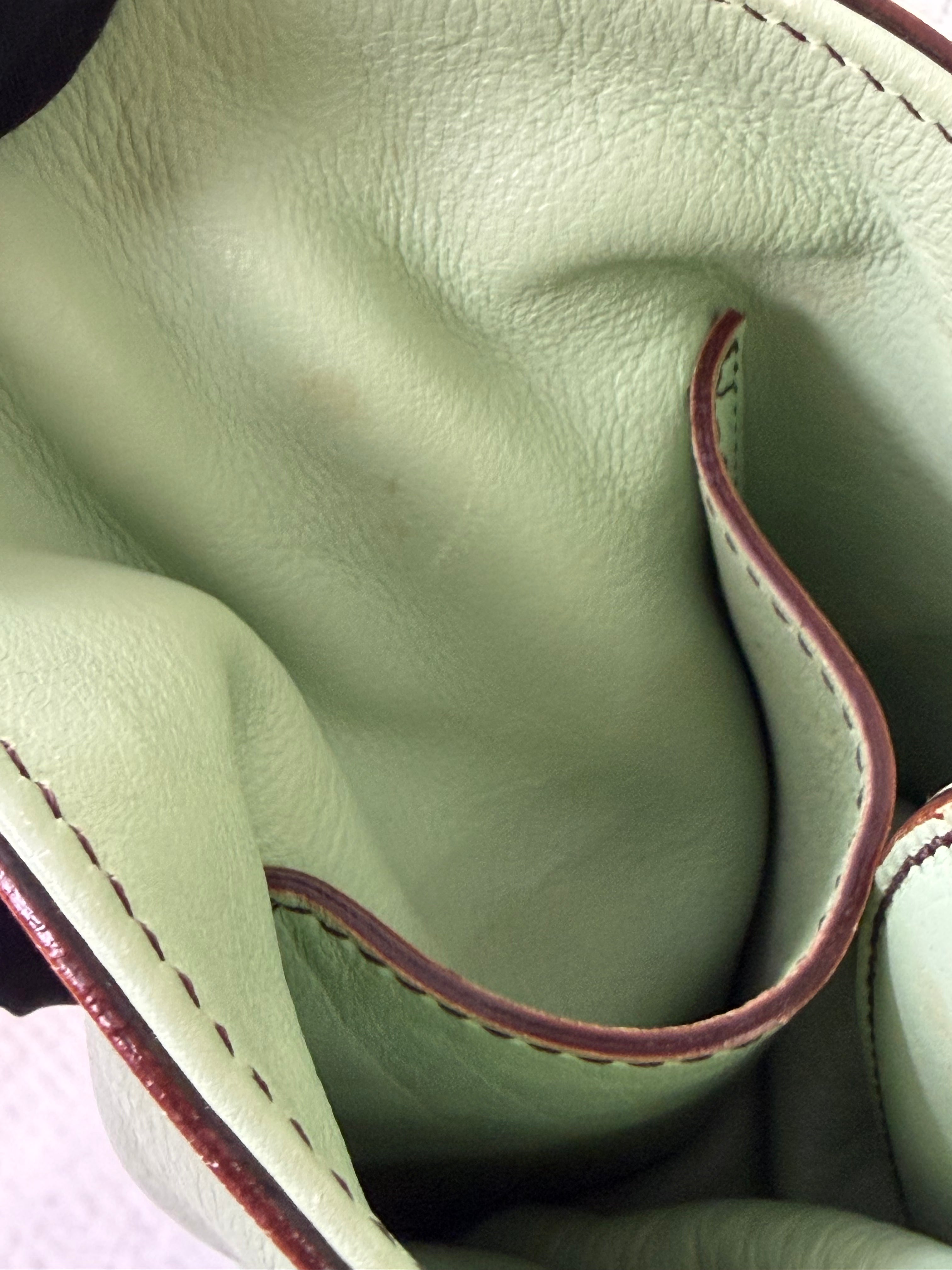 Borsa Tote in Pelle Verde Salvia di Fendi