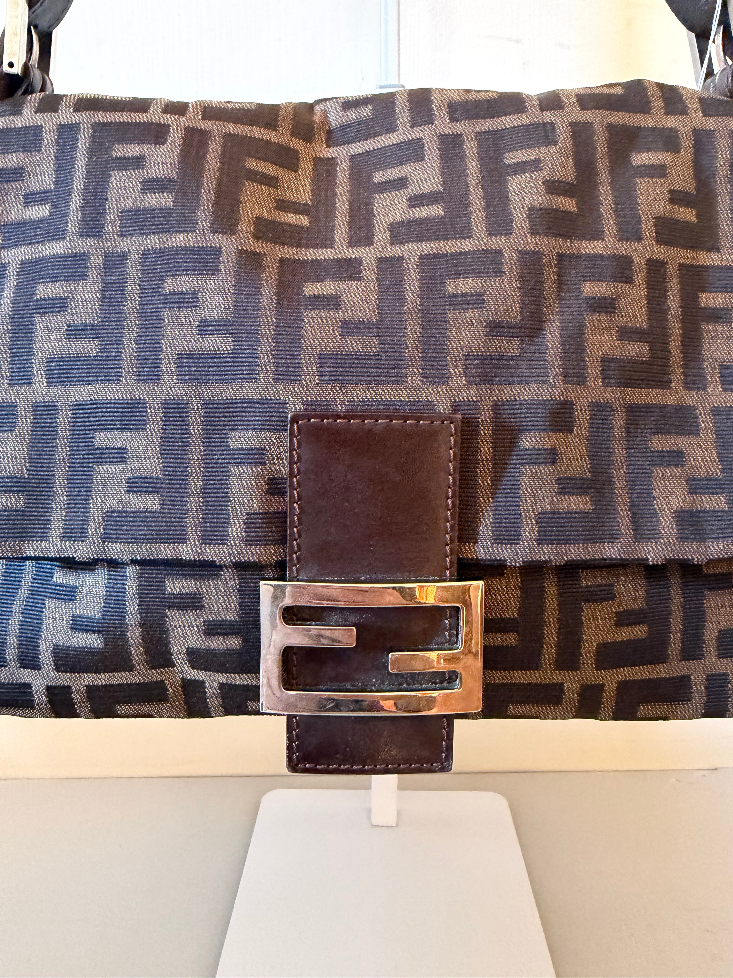 Borsa Fendi Mamma Baguette in Tela Zucca