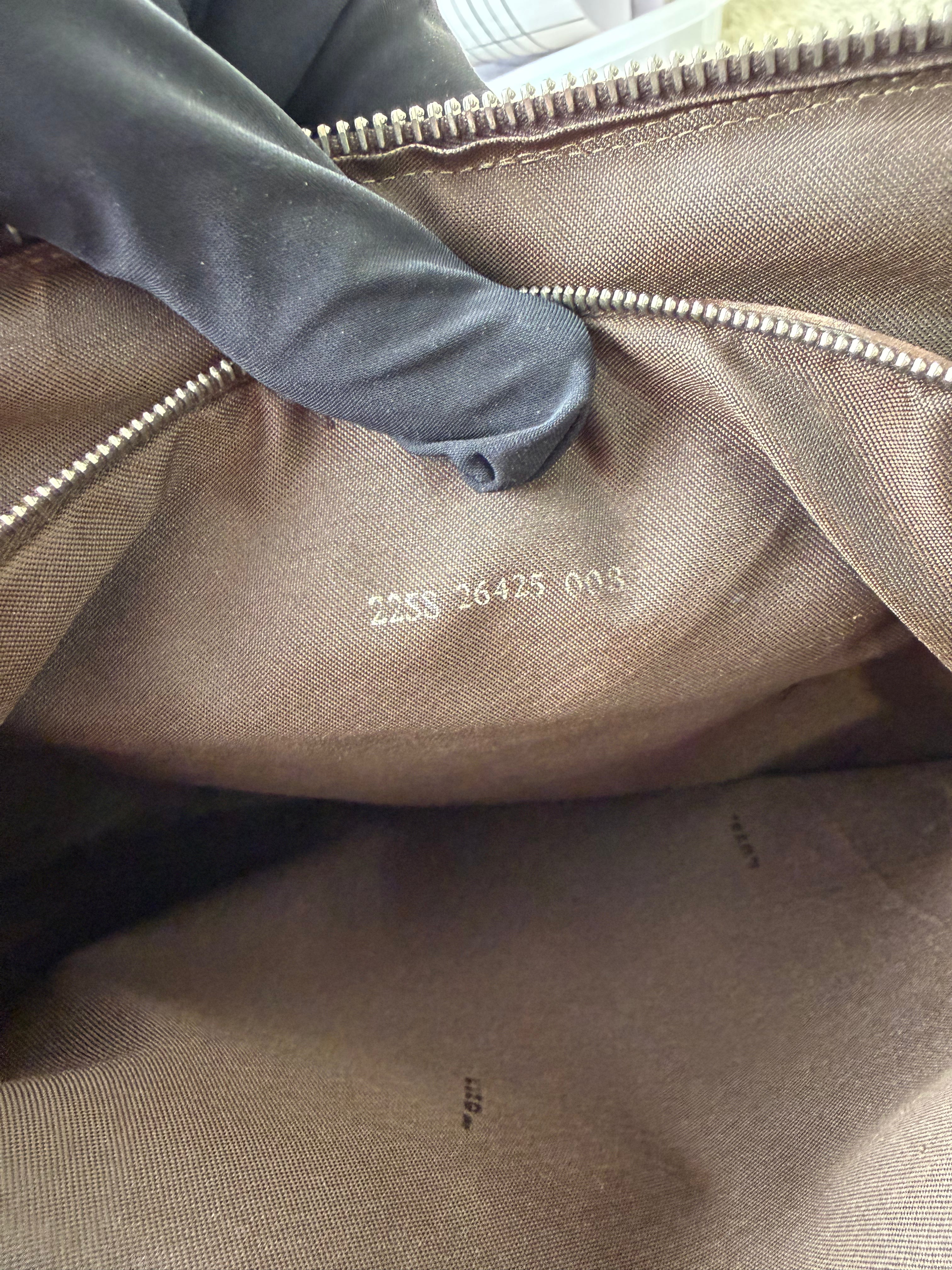 Borsa a Spalla Fendi Mamma Baguette in Tela con Iconico Motivo Zucca