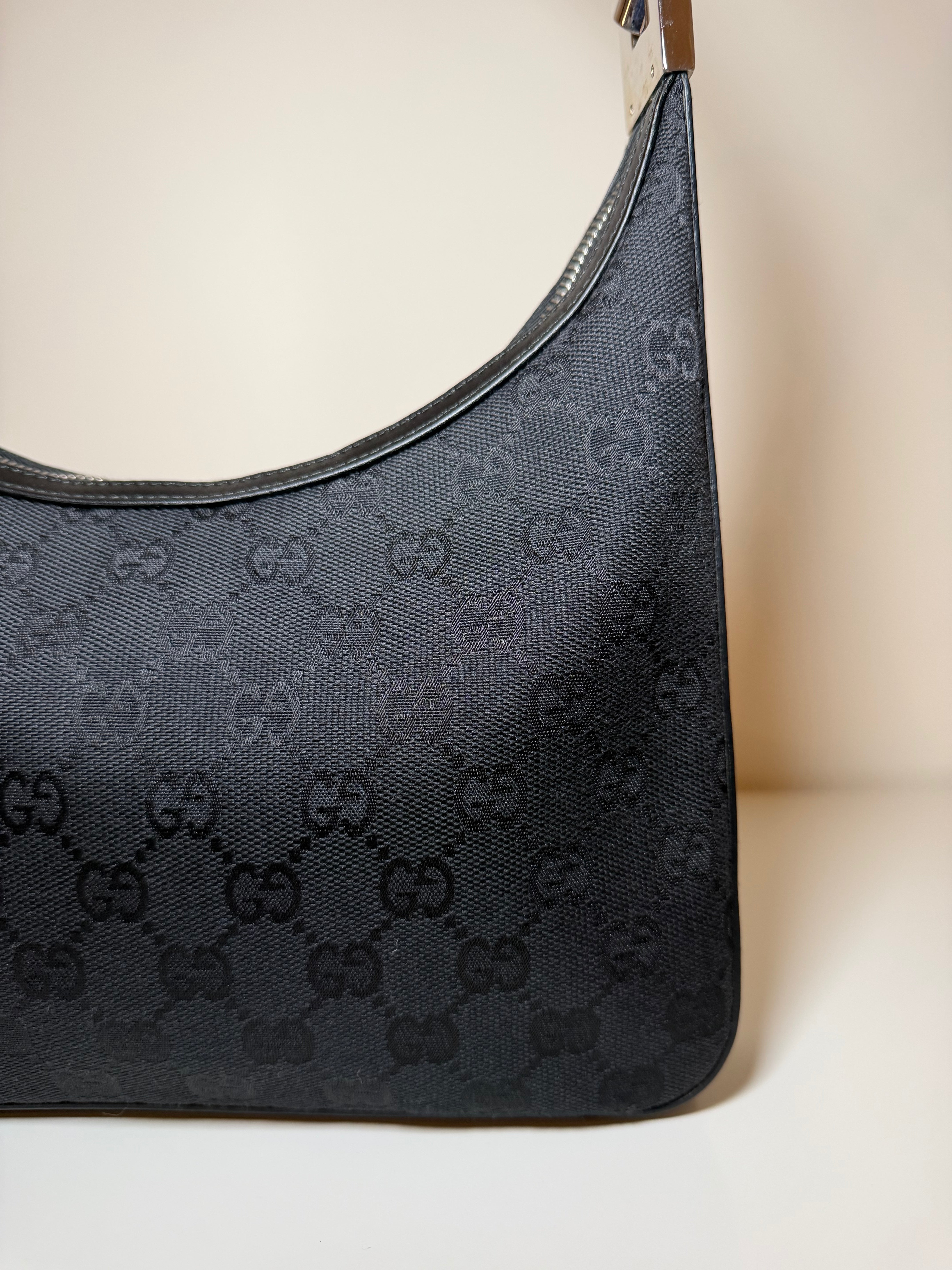 Bosa Gucci Hobo GG in Tela