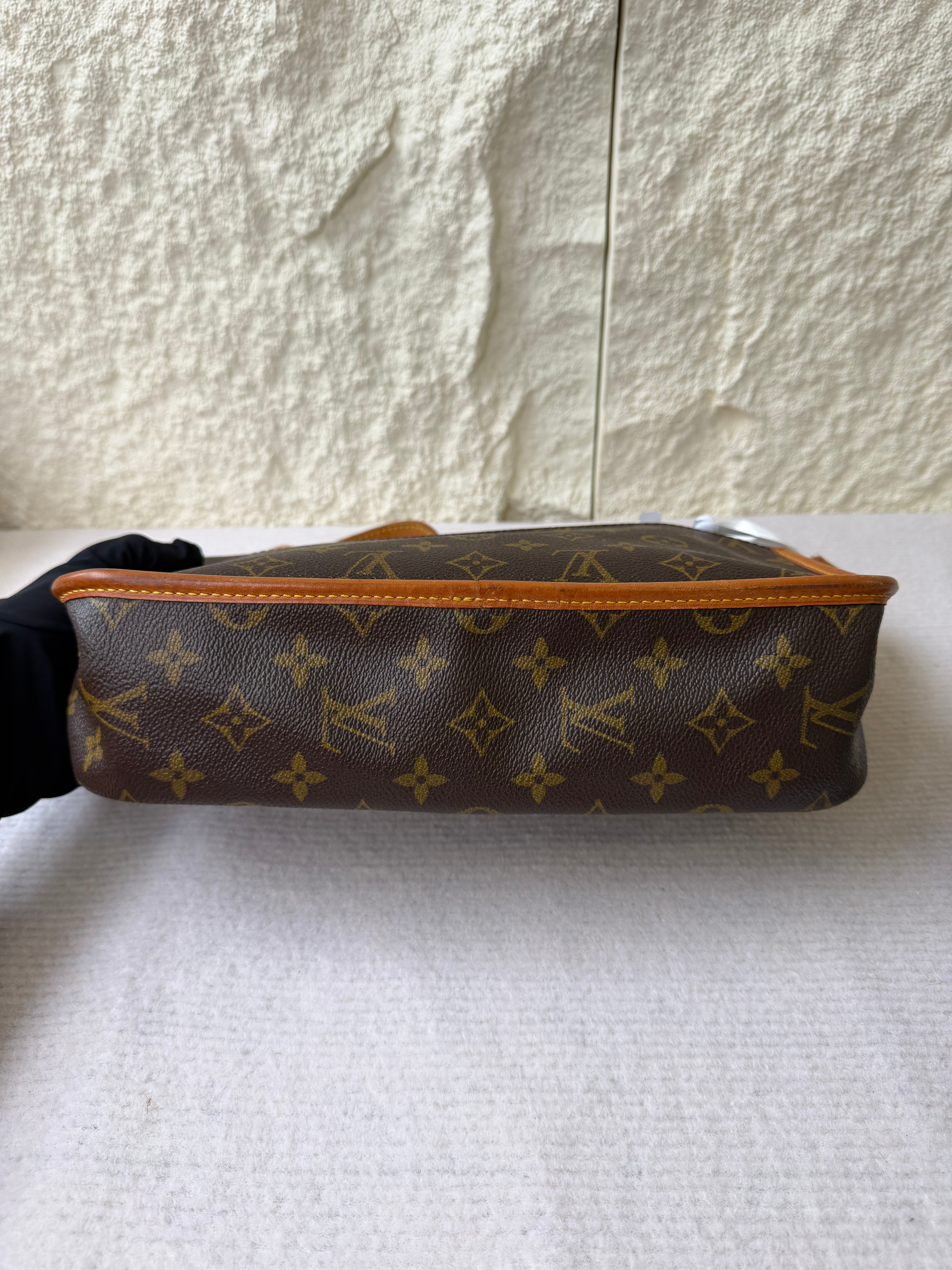 Borsa a Tracolla Vintage Louis Vuitton Gibecière MM in Tela Monogram