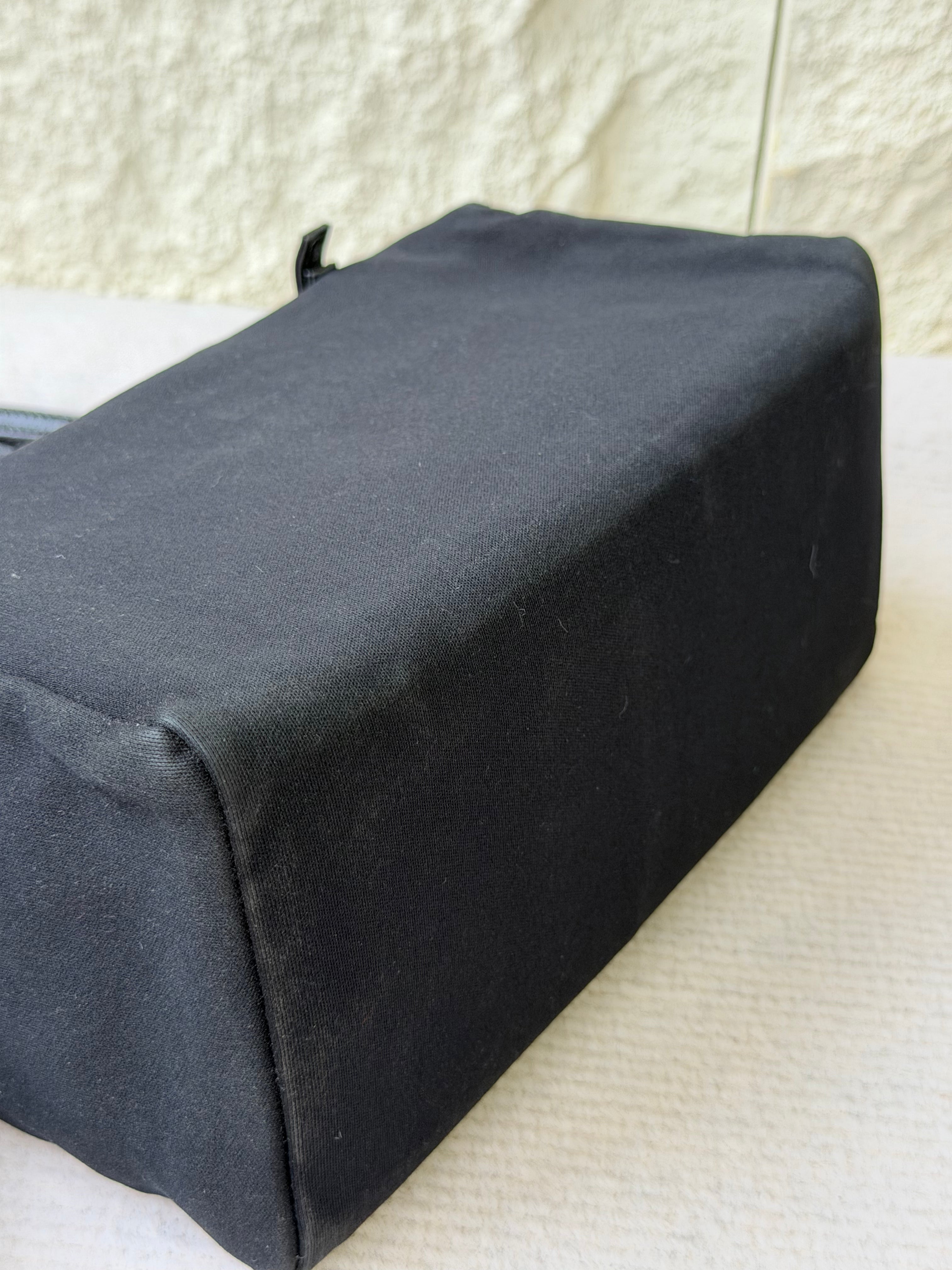 Borsa a Spalla Vintage di Fendi in Tessuto Nero