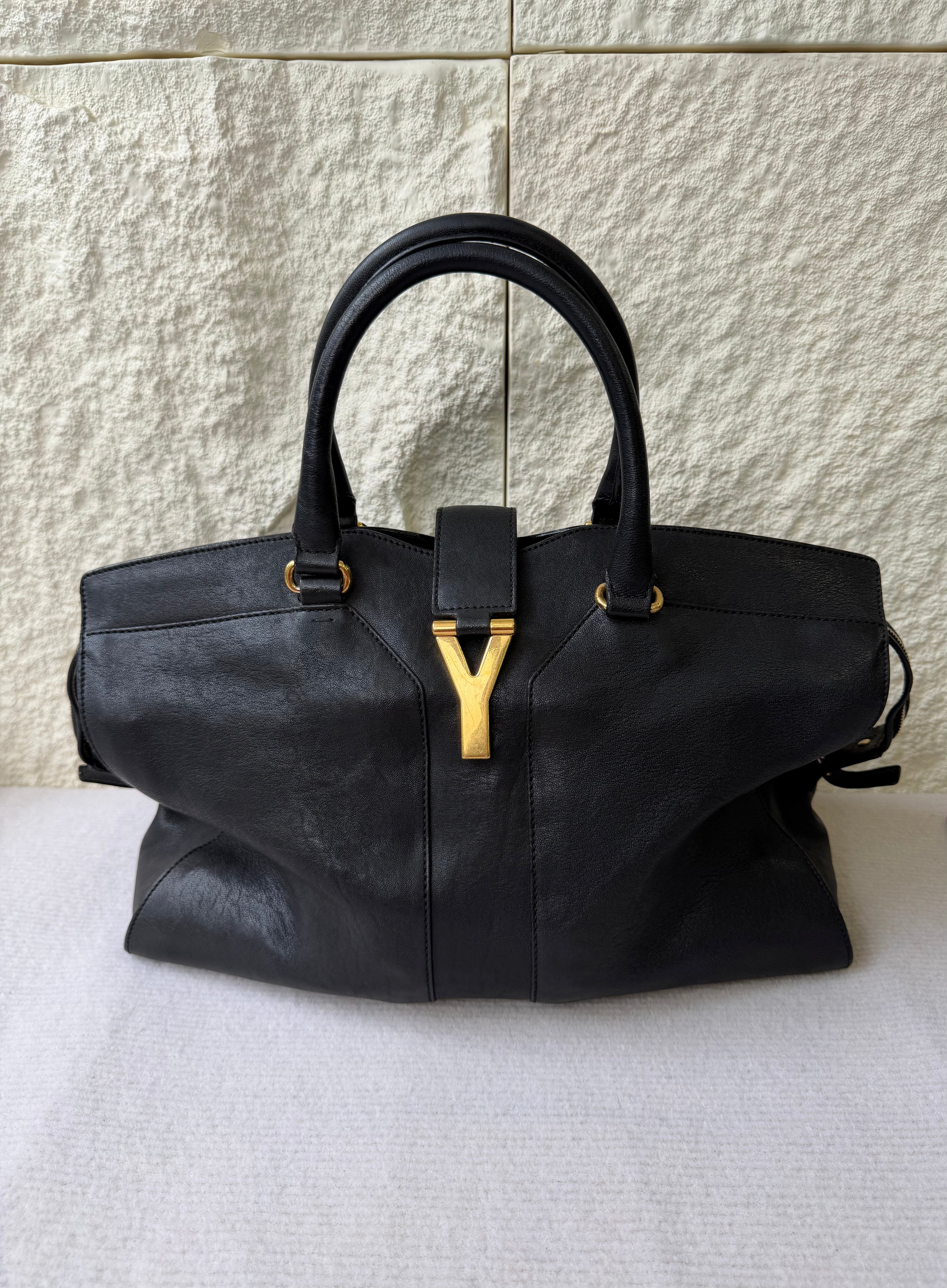 Borsa Yves Saint Laurent Cabas Chyc in Pelle Nera