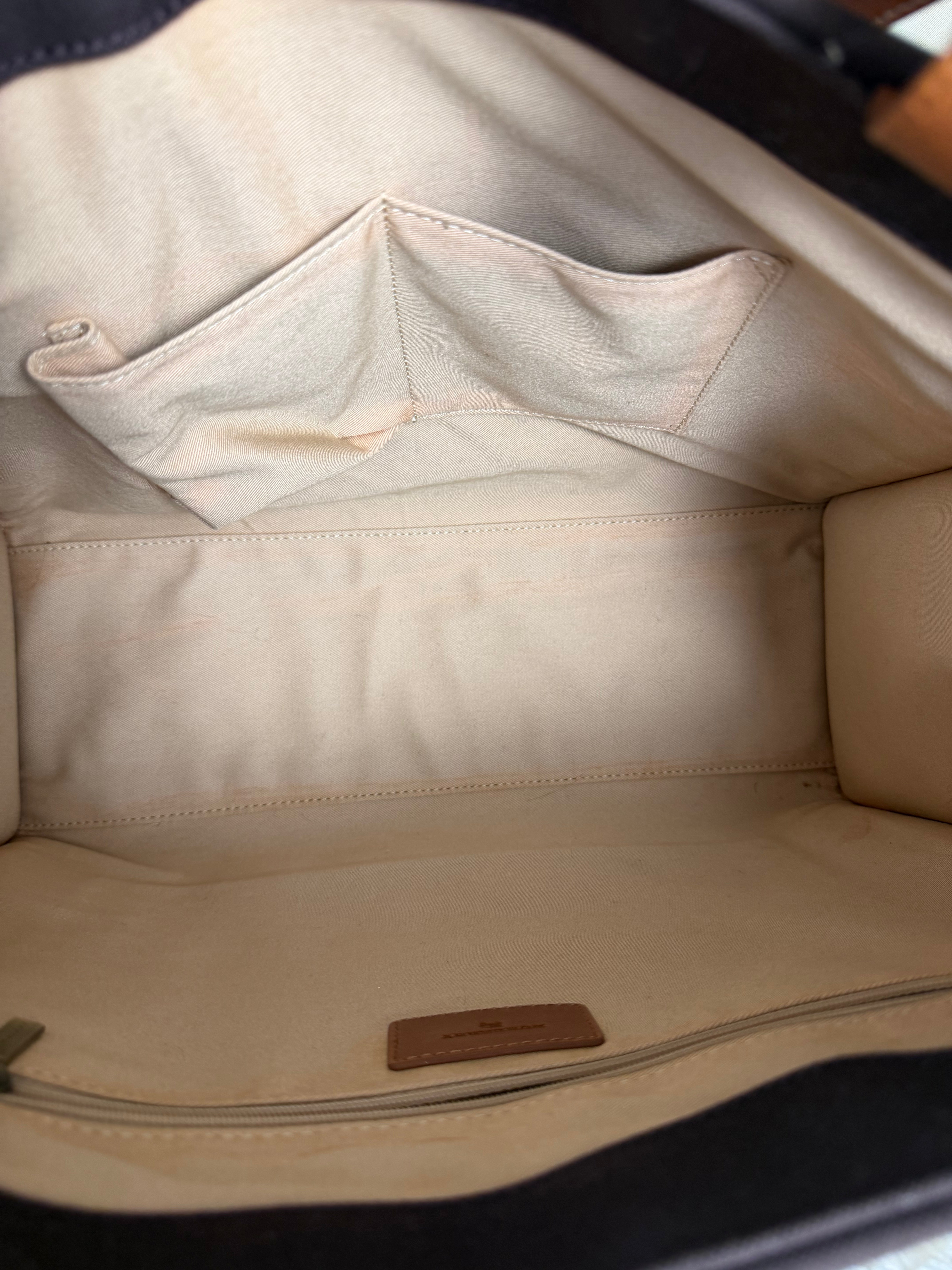 Borsa Tote Burberry in Tela Marrone Scuro con Manici e Finiture in Pelle