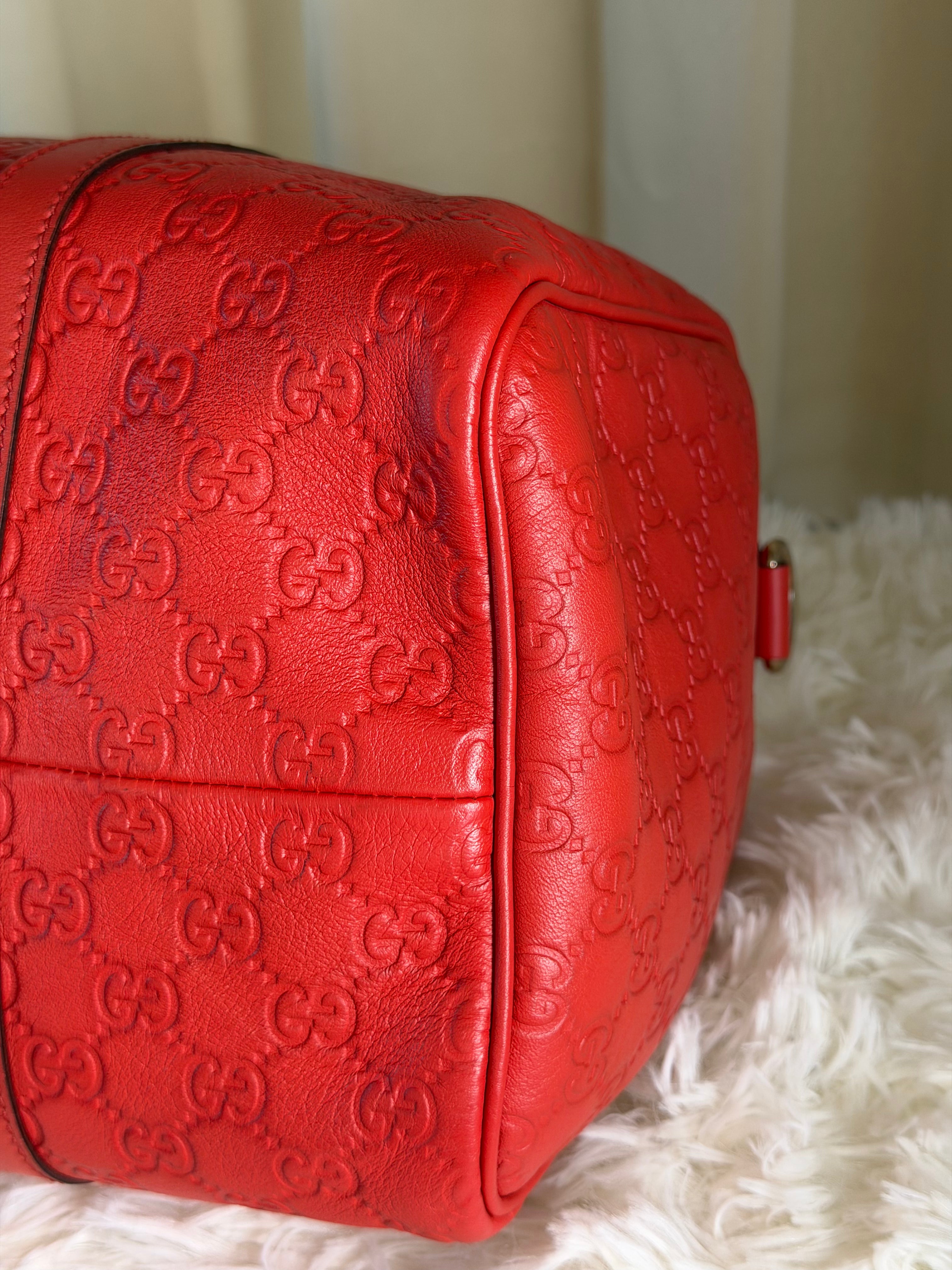 Borsa Gucci Medium Guccissima Joy Boston Bag in Pelle Rossa