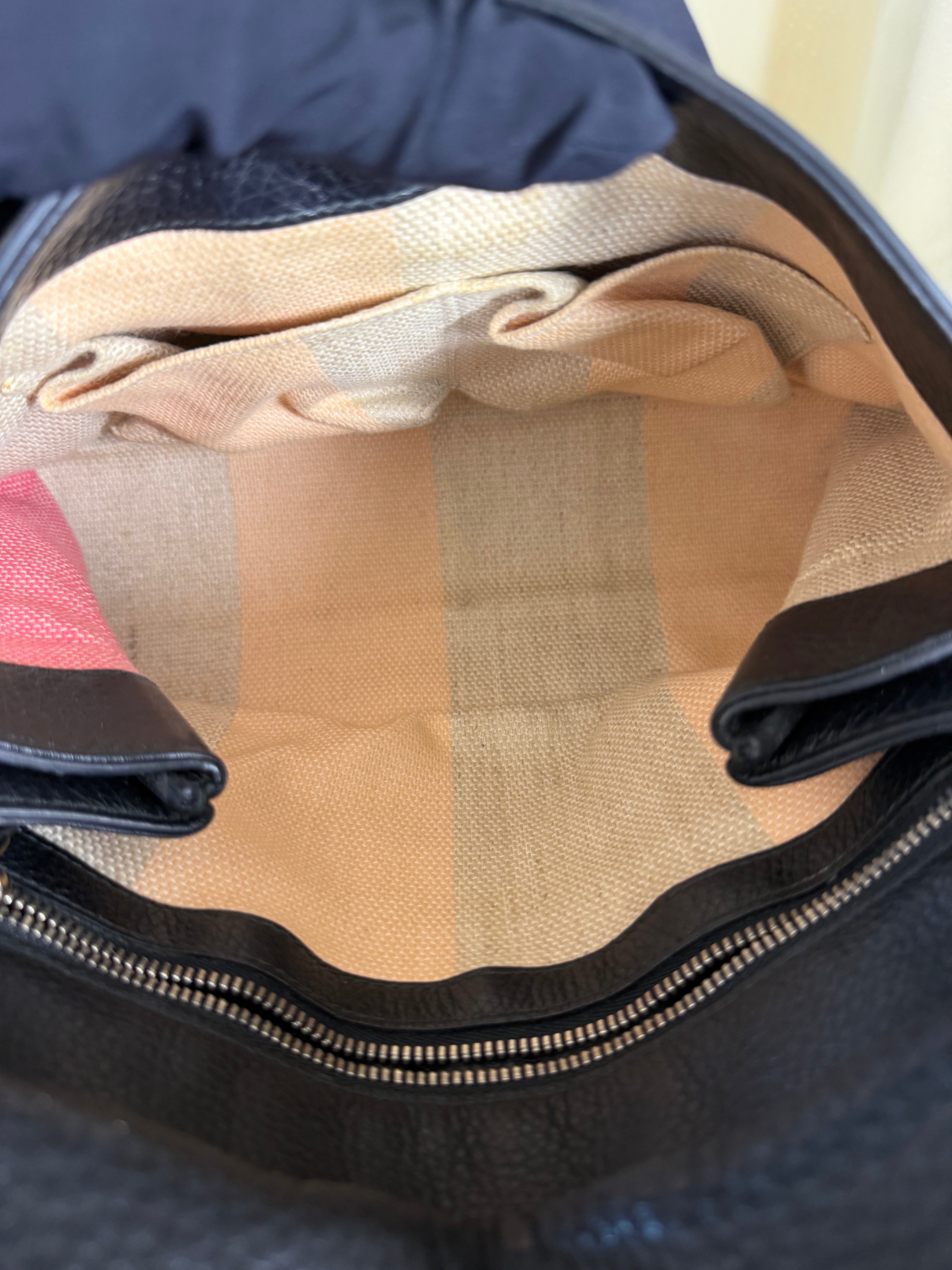 Borsa Gucci Bamboo Daily in Pelle Nera