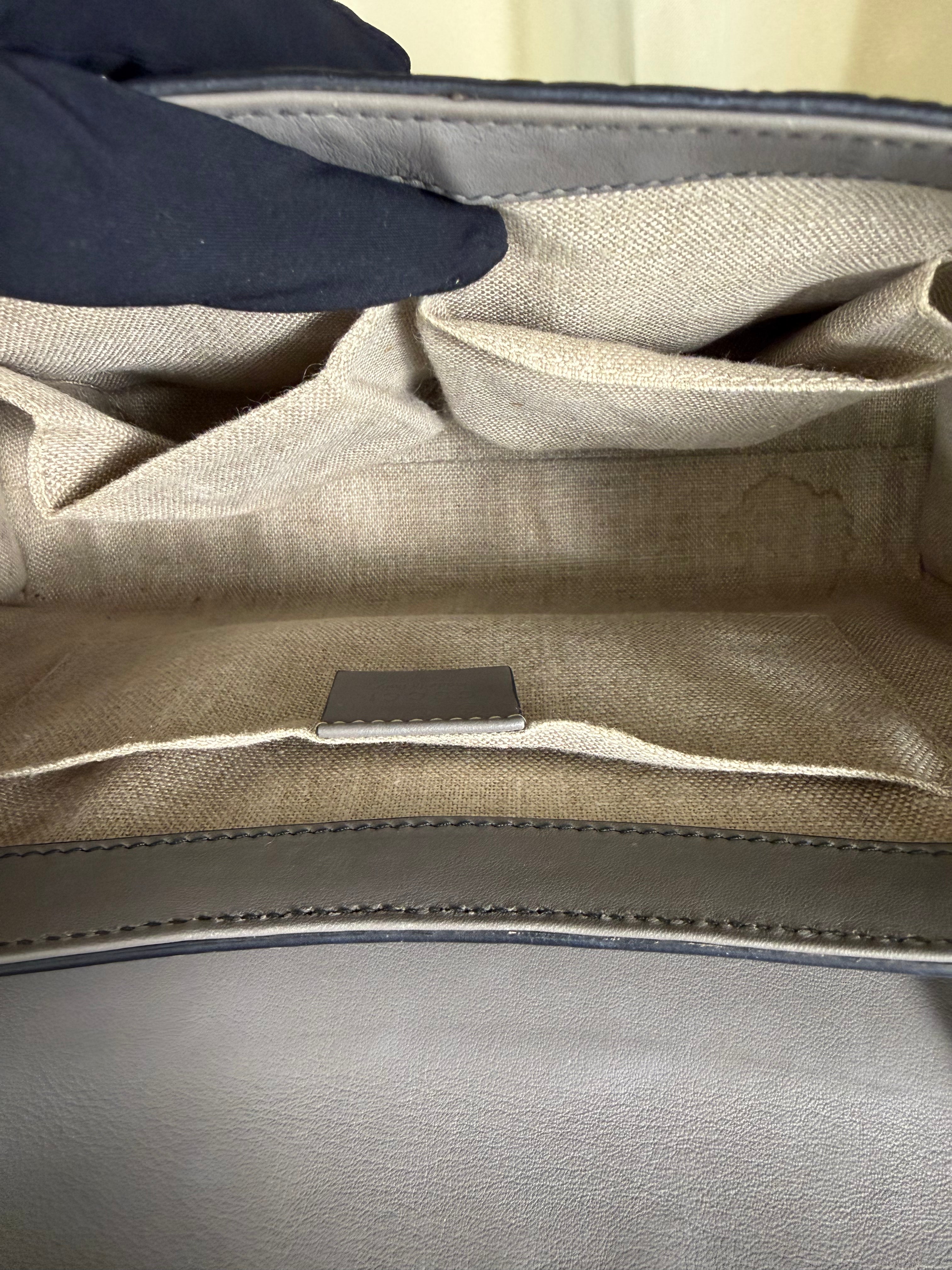 Borsa a Spalla Media Gucci Emily in Pelle Microguccissima Grigia