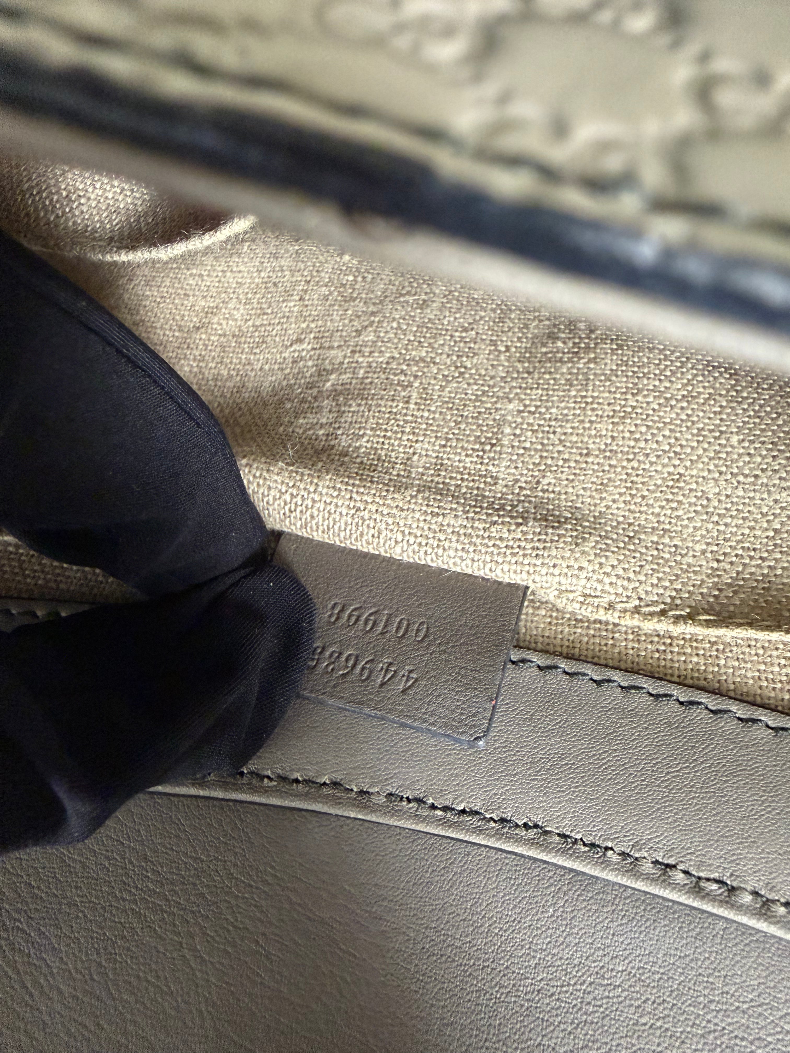 Borsa a Spalla Media Gucci Emily in Pelle Microguccissima Grigia