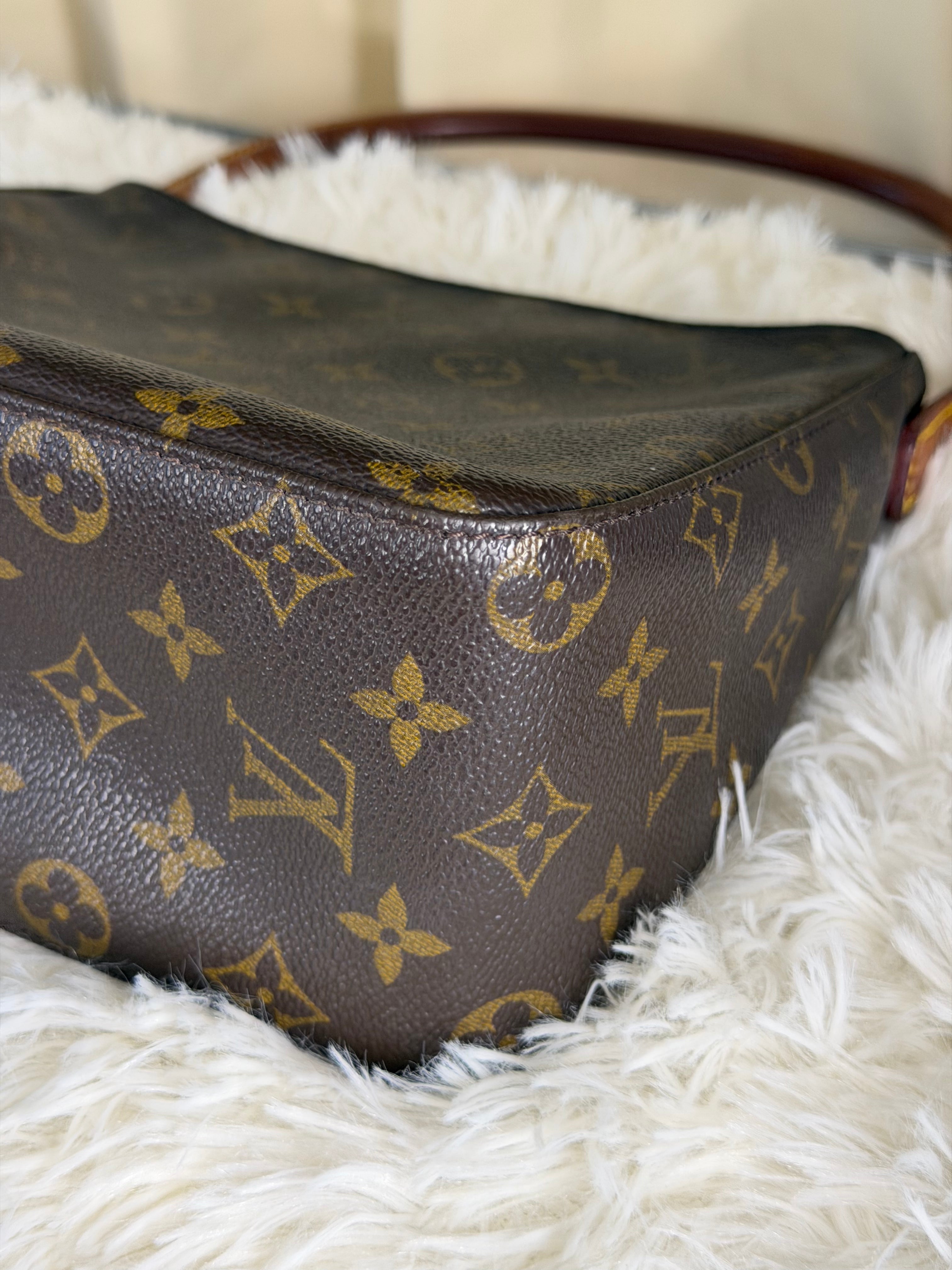 Borsa a Spalla Louis Vuitton Looping MM in Tela Monogram
