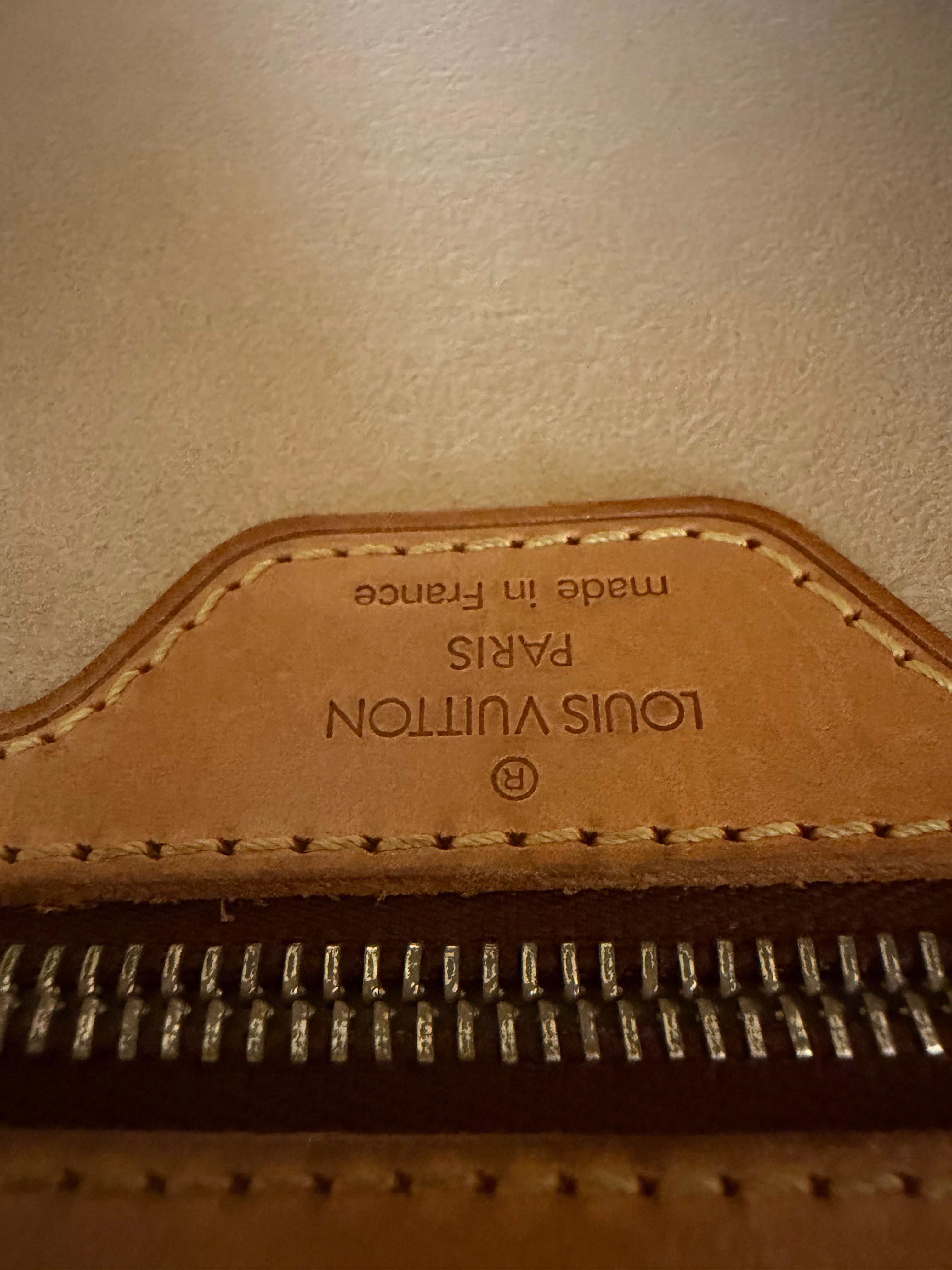 Borsa a Spalla Louis Vuitton Looping MM in Tela Monogram