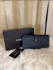 Portafoglio Lungo Chanel in Pelle Martellata Blu Navy