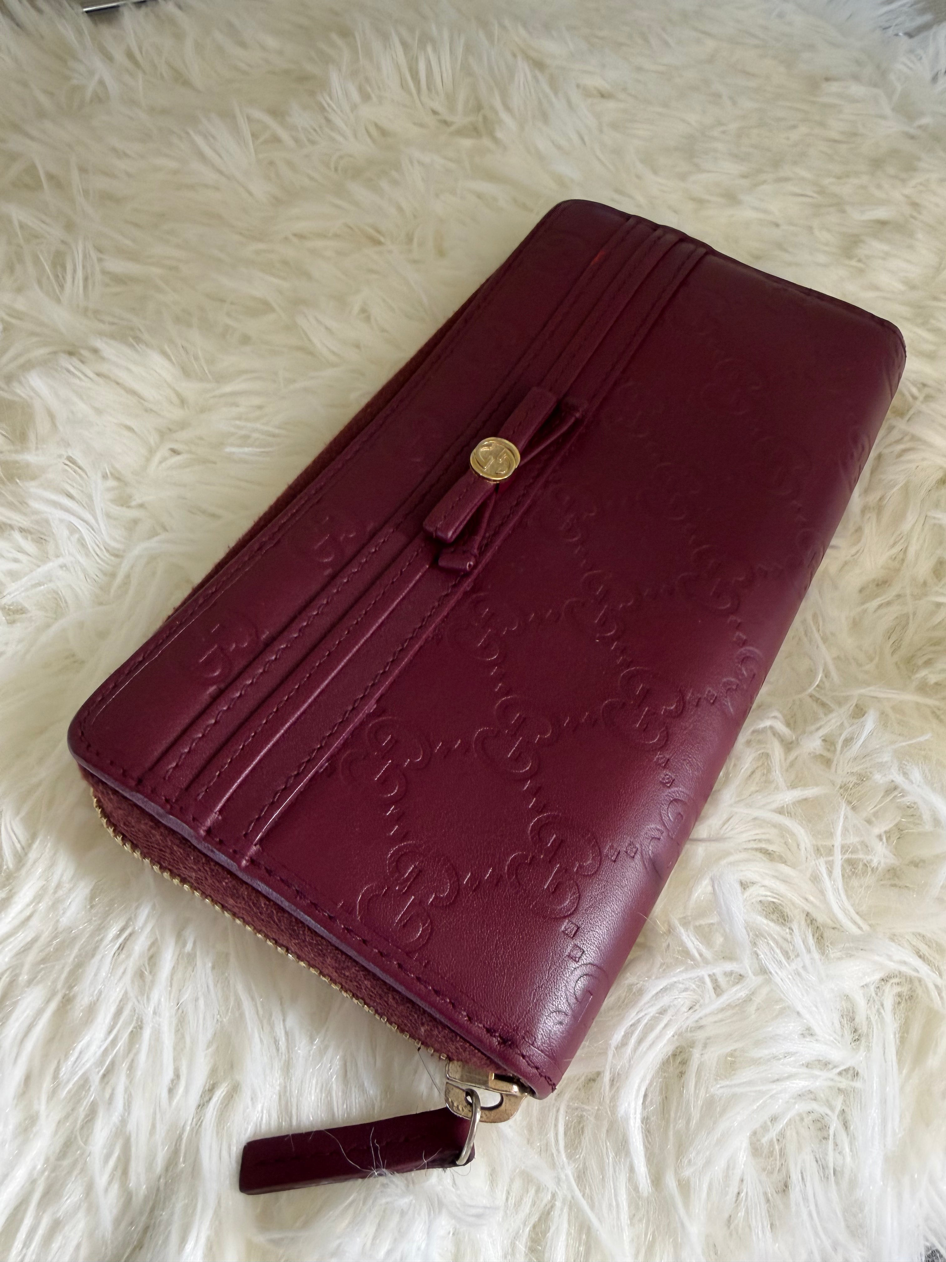 Portafoglio con Zip Gucci in Pelle Bordeaux con Motivo GG