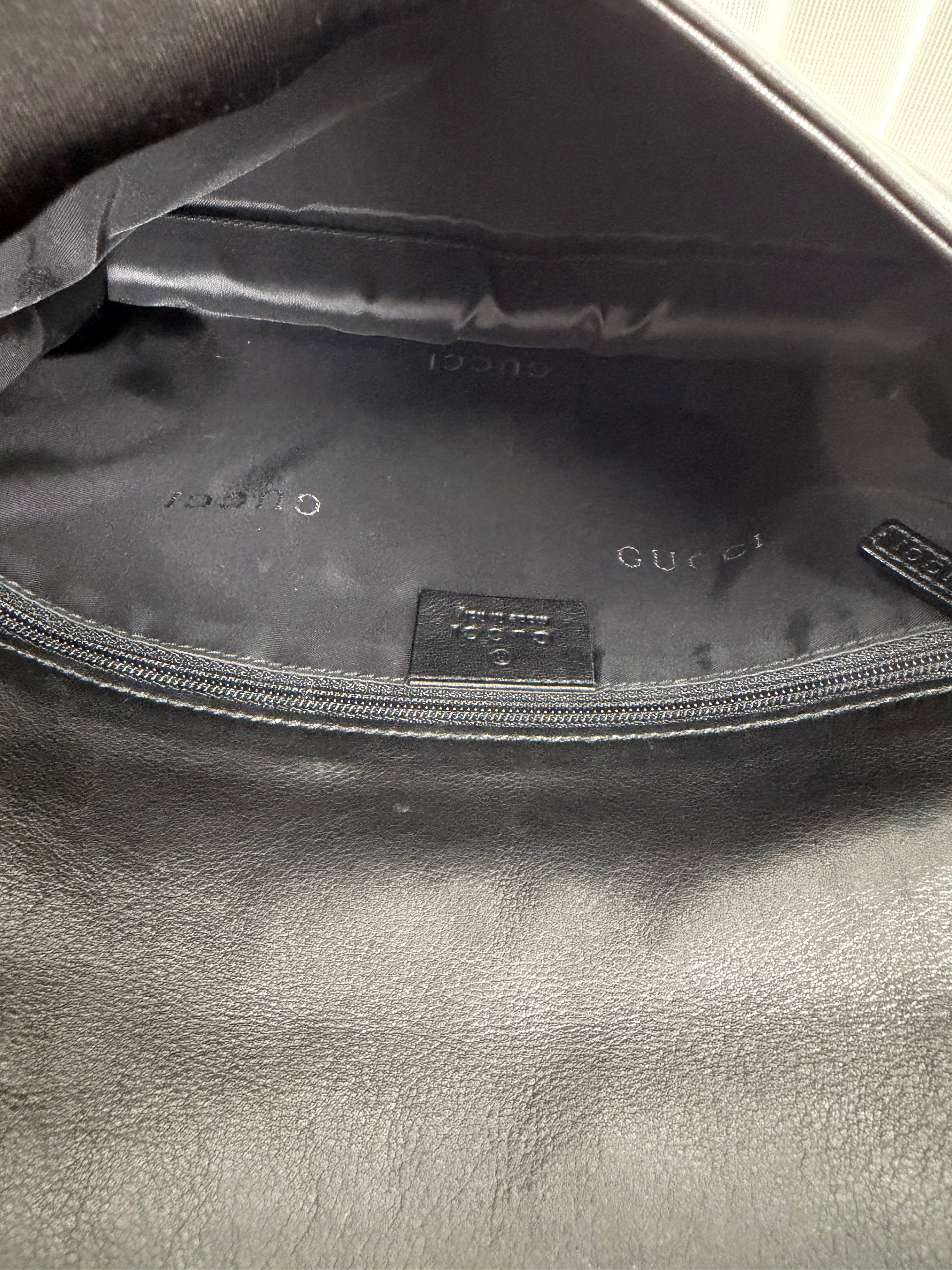 Borsa a Spalla Gucci Bamboo in Pelle Nera con Iconico Manico Rigido in Bambù