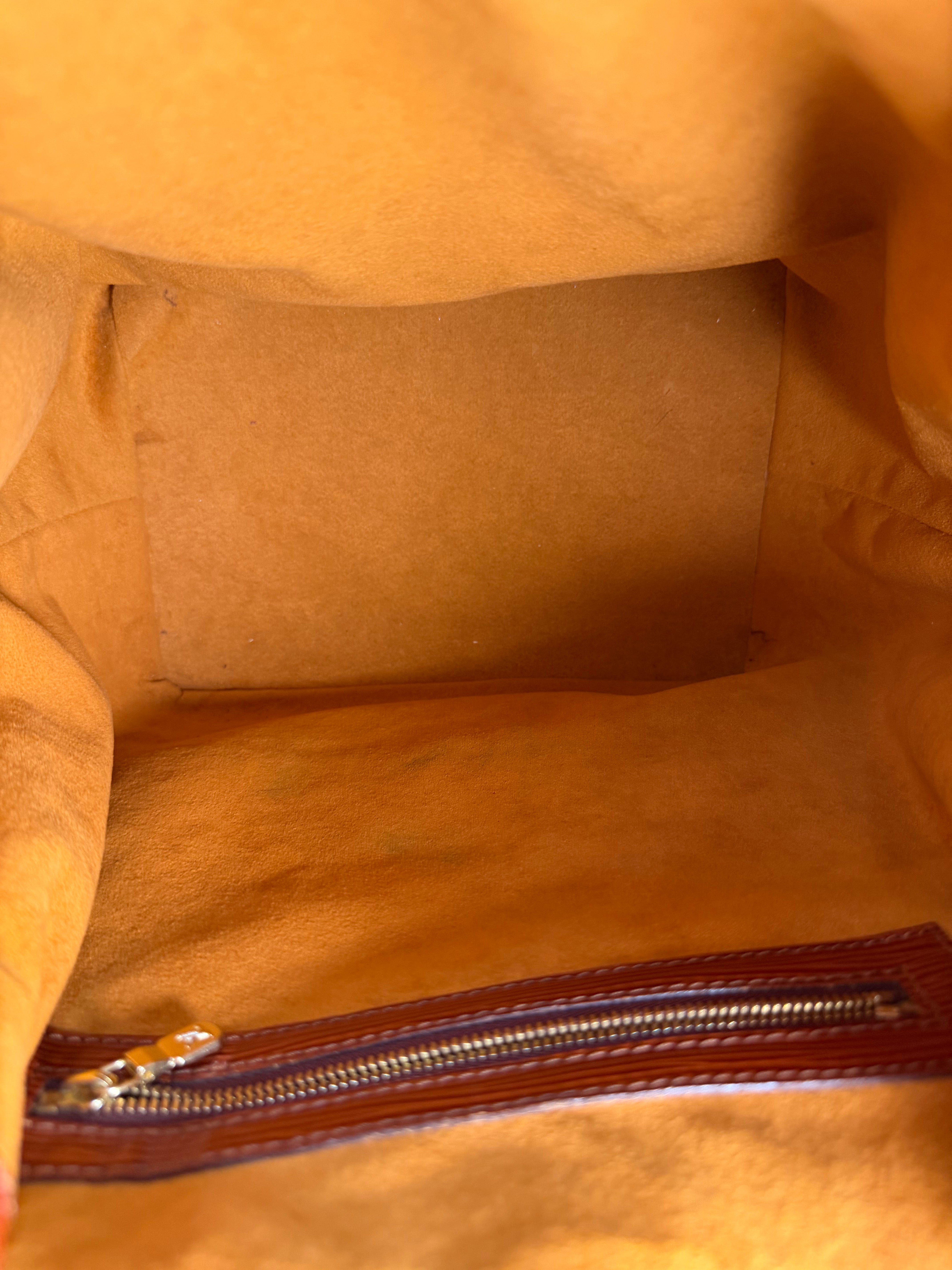 Borsa a Secchiello Louis Vuitton Noé in Pelle Epi Marrone
