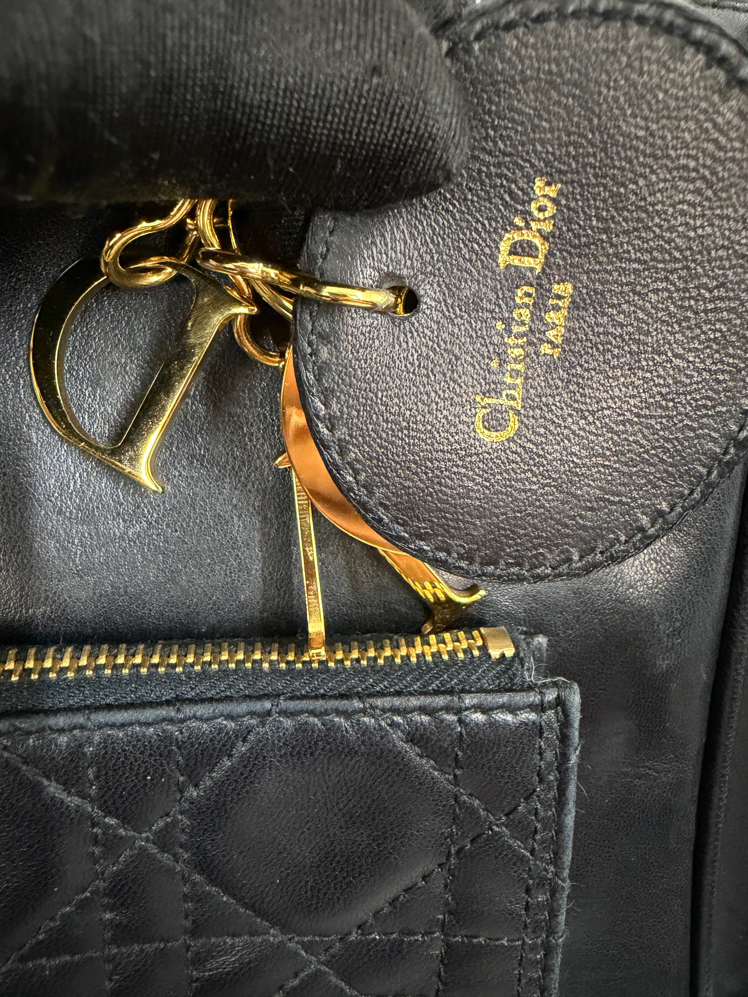 Borsa a Spalla Vintage in Pelle Nera di Christian Dior
