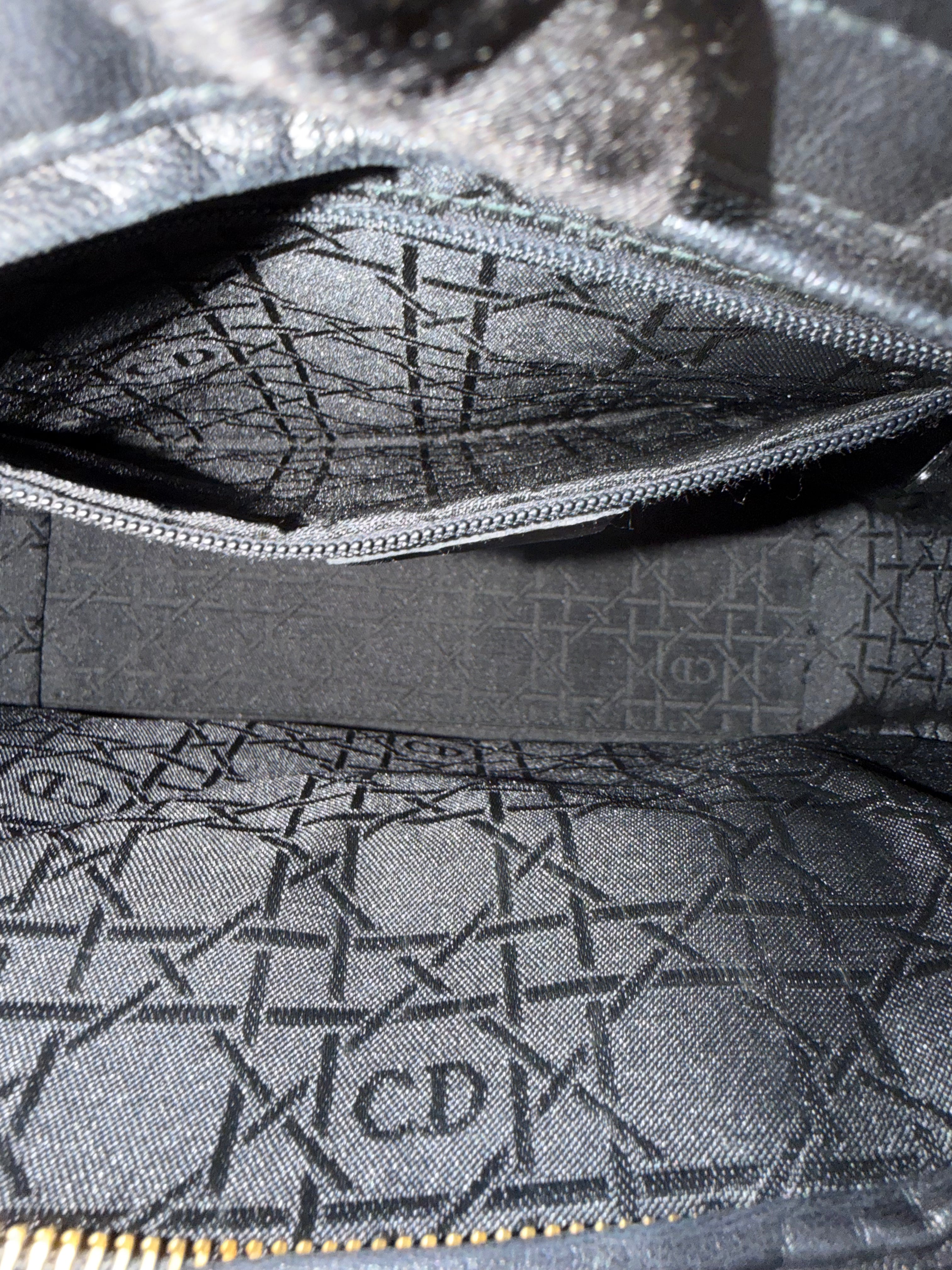 Borsa a Spalla Vintage in Pelle Nera di Christian Dior