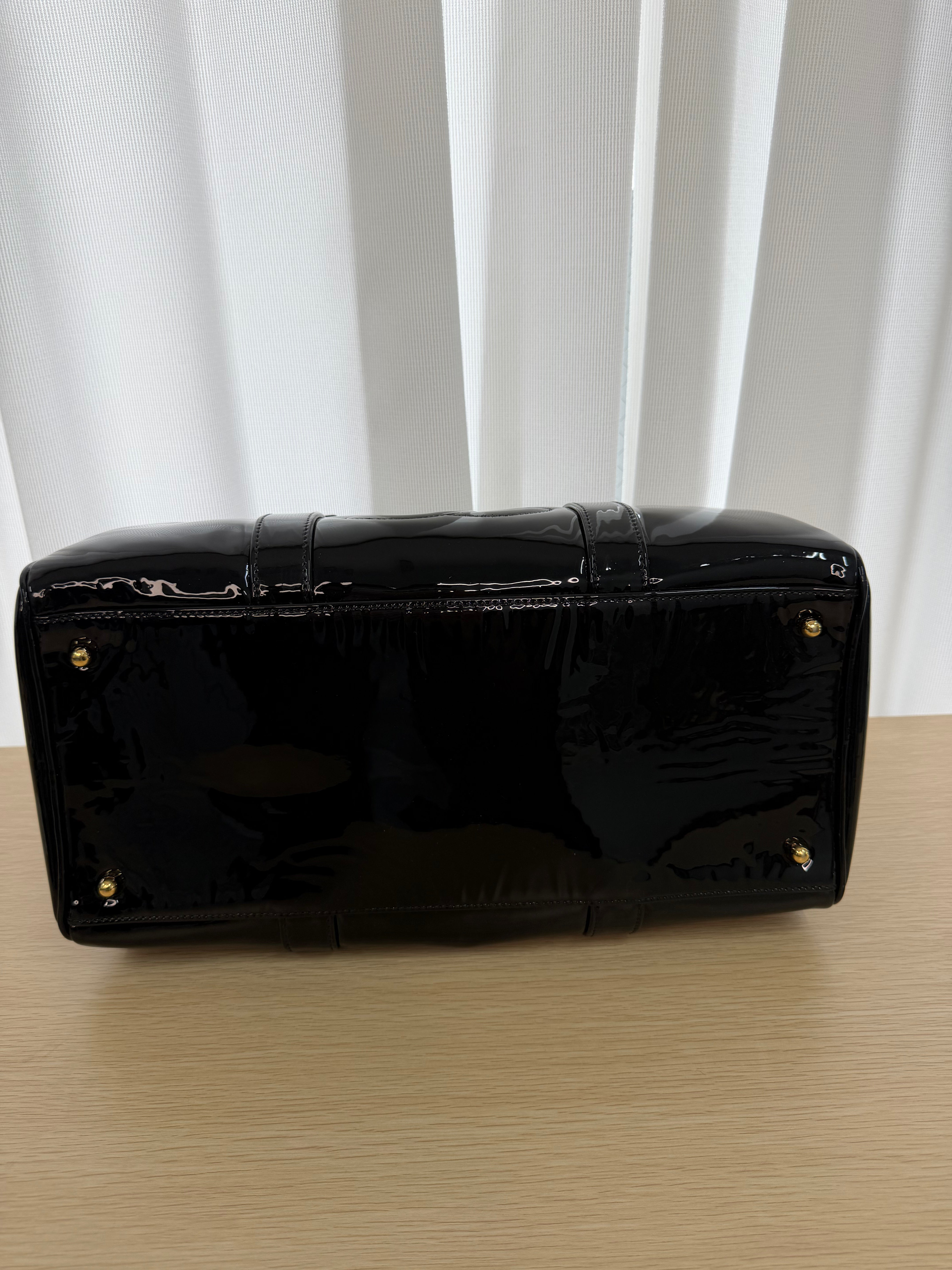 Borsa Boston Timeless CC di Chanel in Pelle Verniciata Nera