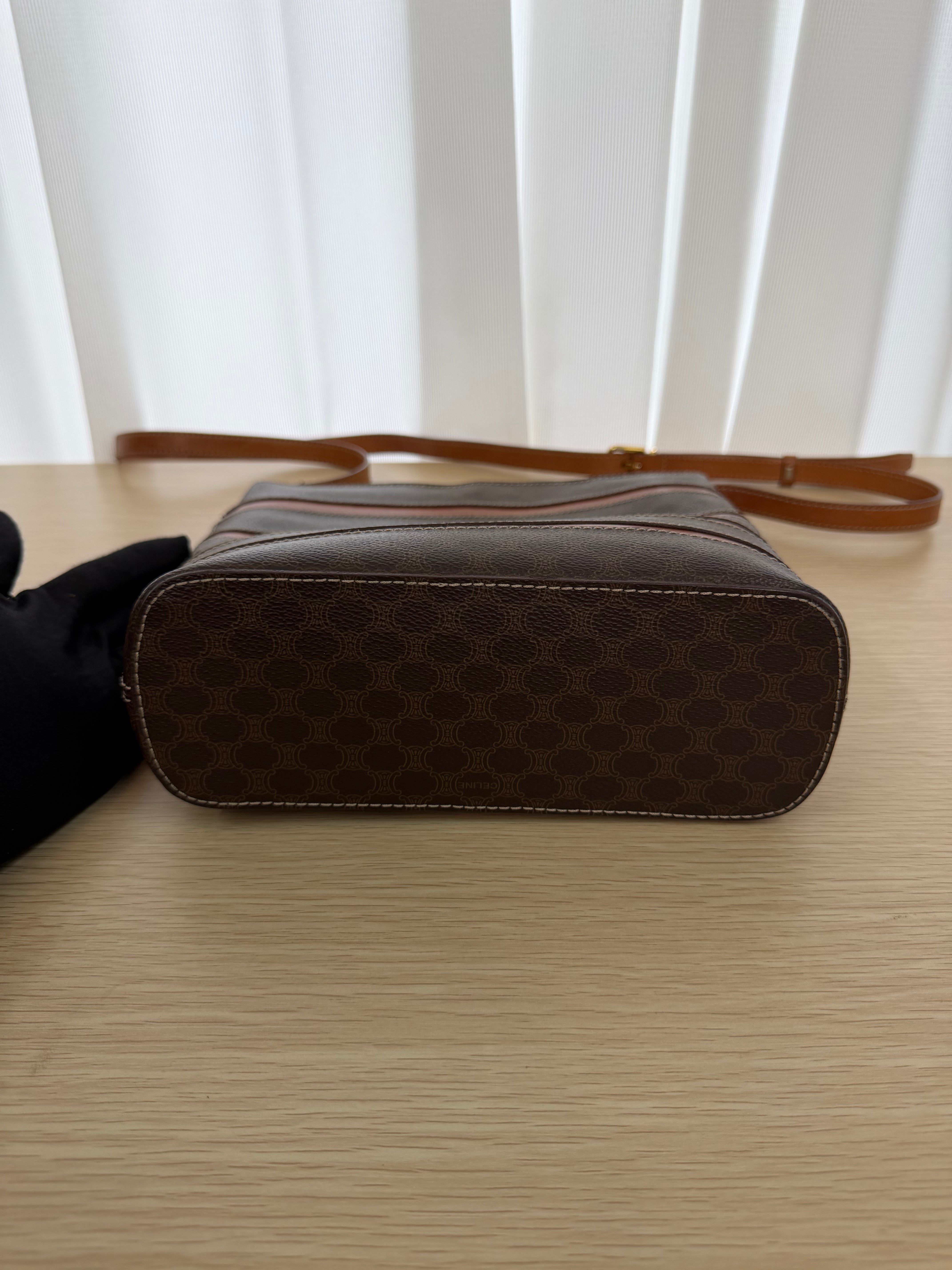 Borsa Vintage di Céline con Iconico Motivo Macadam