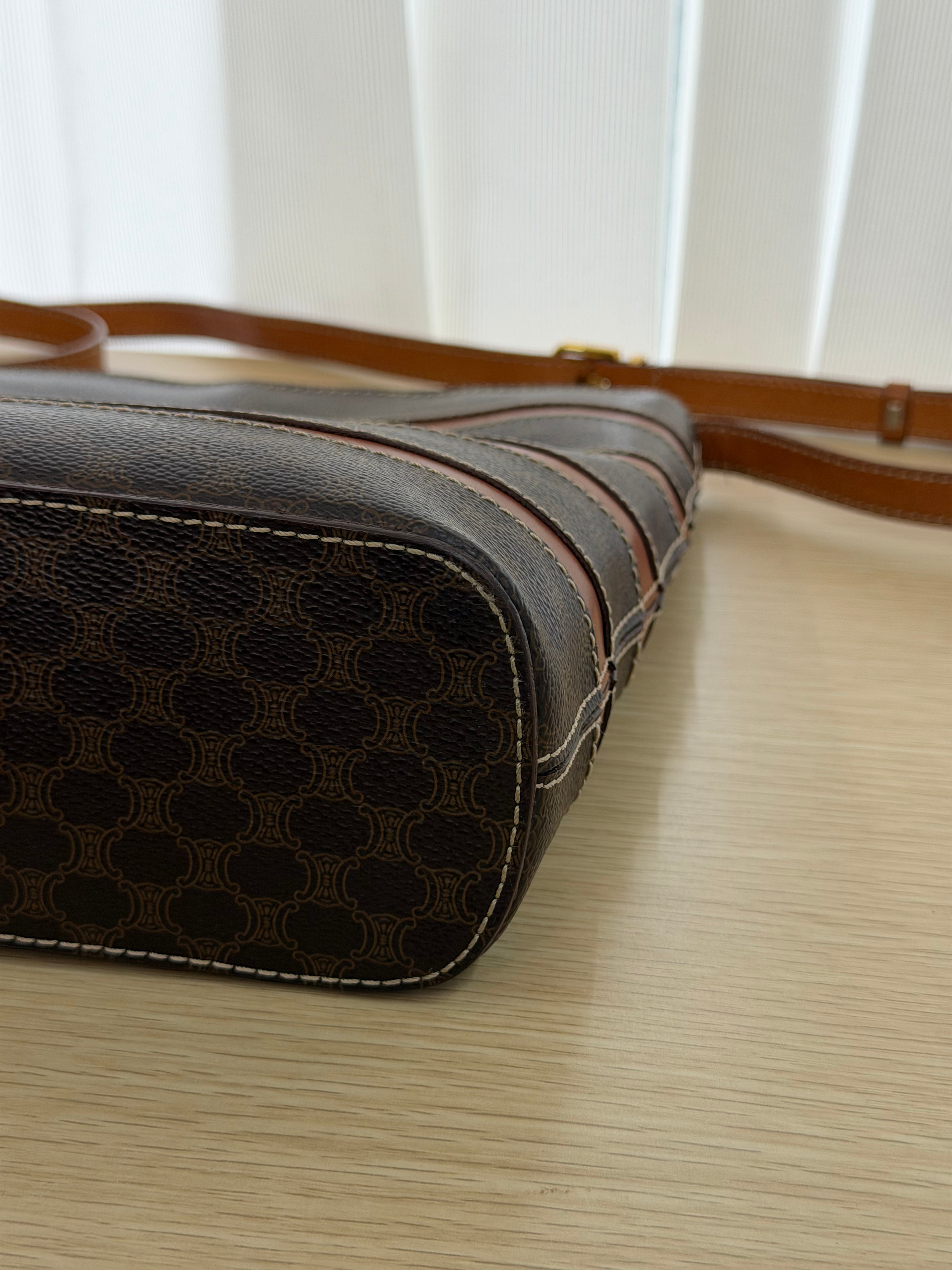 Borsa Vintage di Céline con Iconico Motivo Macadam
