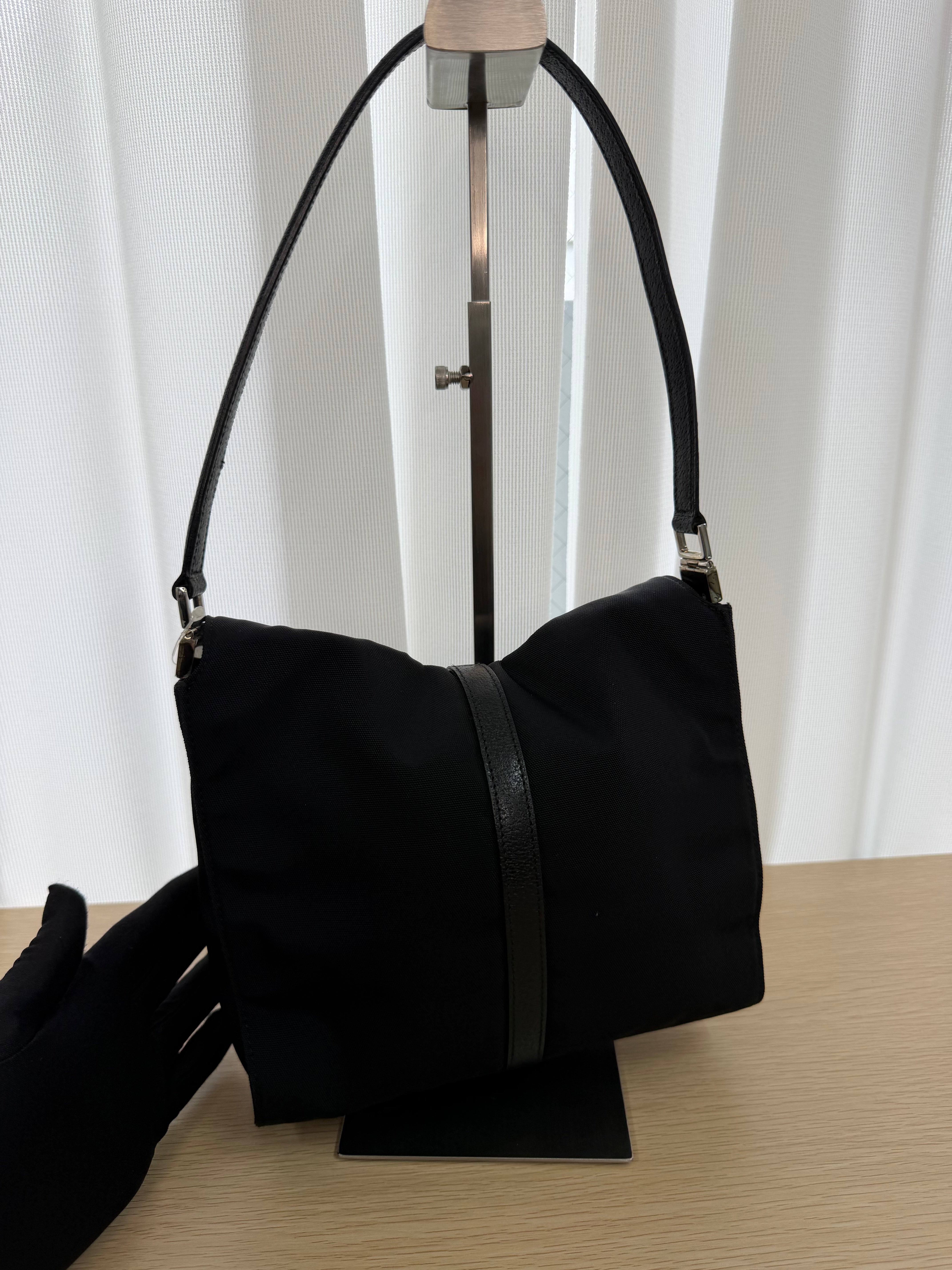 Borsa a spalla Gucci Jackie in Nylon Nero