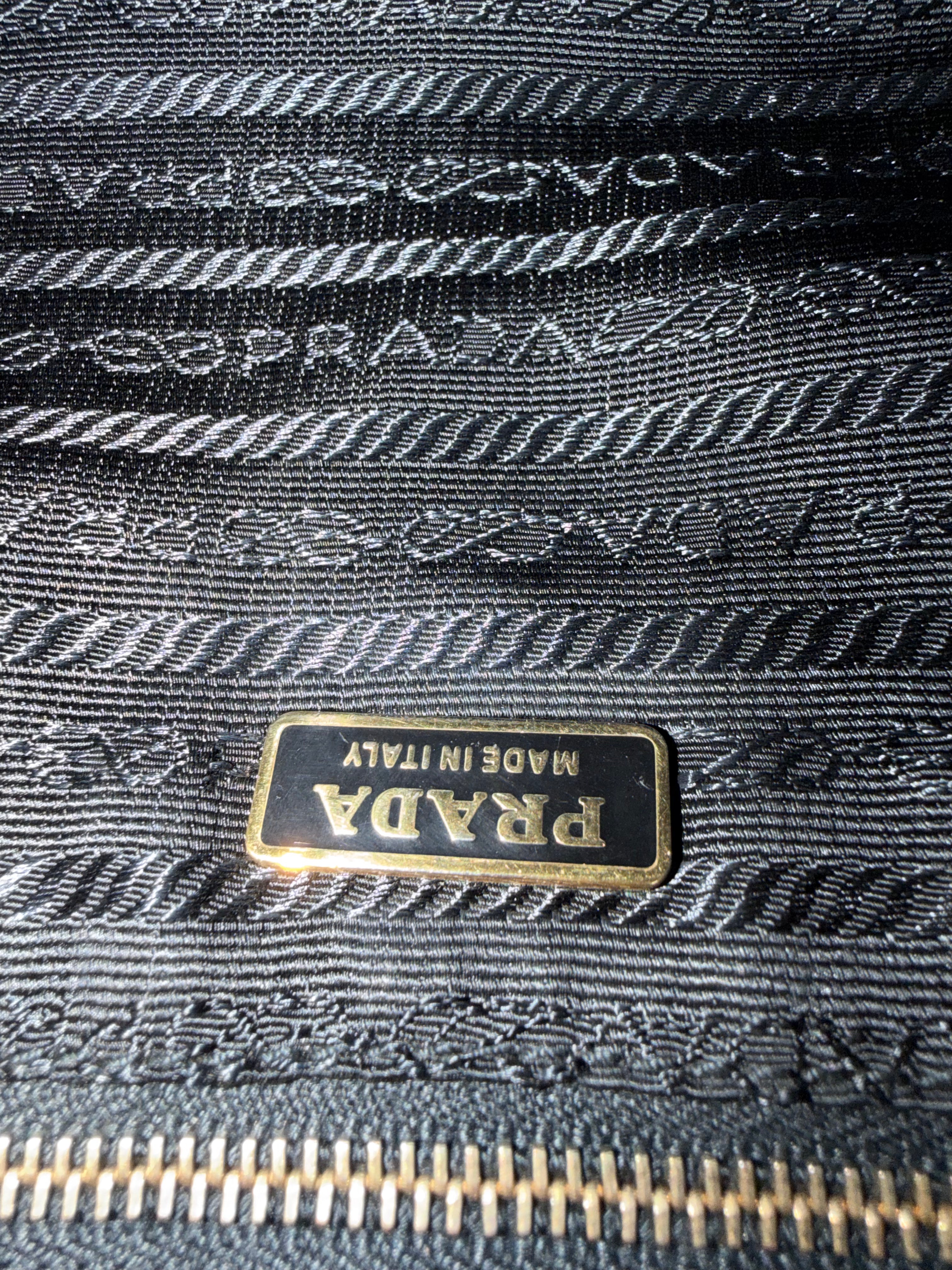 Borsa Tote Vintage Prada in Nylon Nero