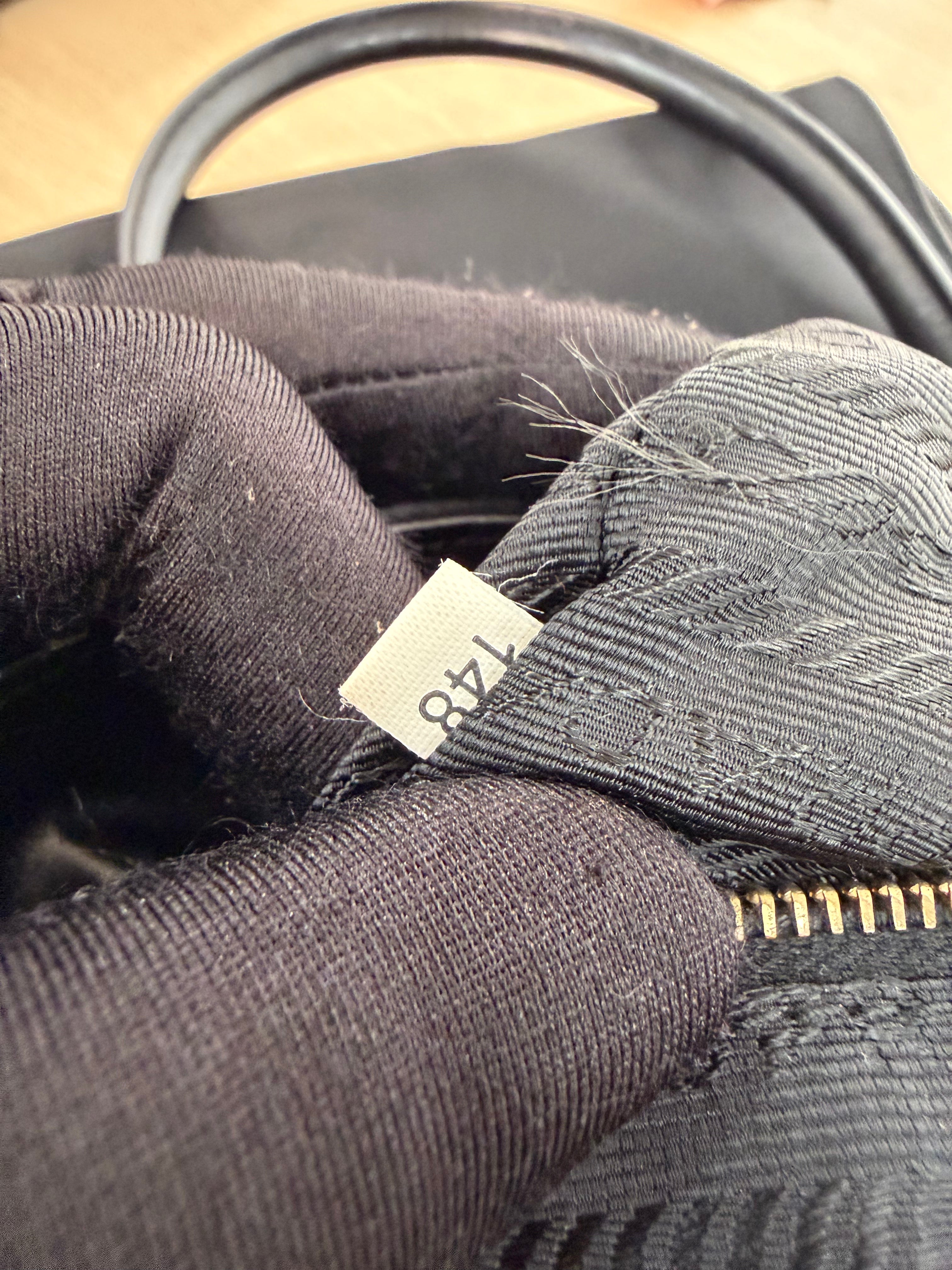 Borsa Tote Vintage Prada in Nylon Nero