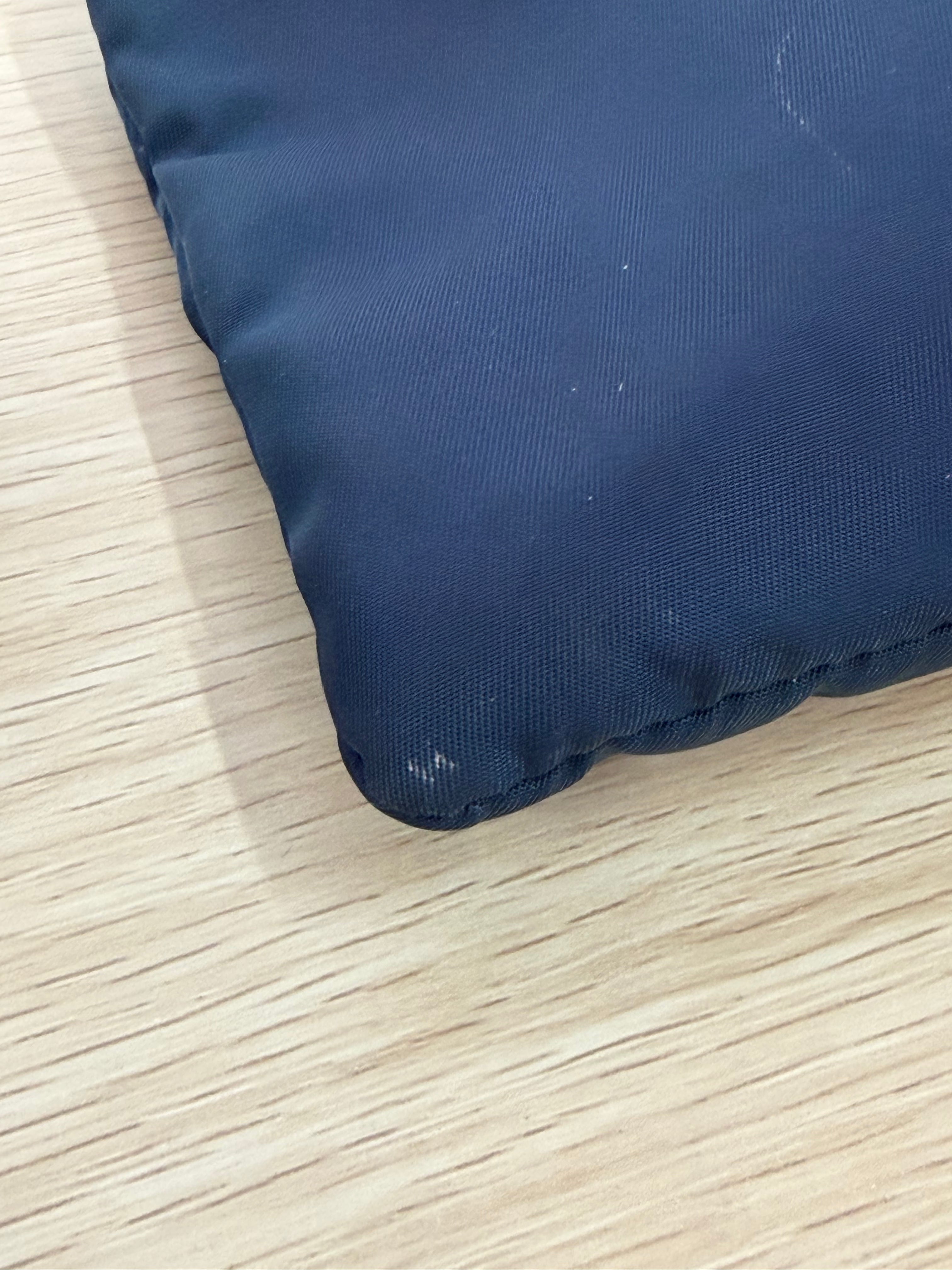 Borsa a Spalla in Nylon Blu di Prada Impreziosita con Ricami