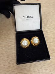 Orecchini Vintage Chanel con Clip