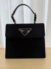 Borsa a Mano Vintage di Prada in Nylon Nero e Pelle