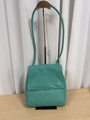 Borsa a Spalla Vintage in Nappa di Chanel in Tonalità Turchese