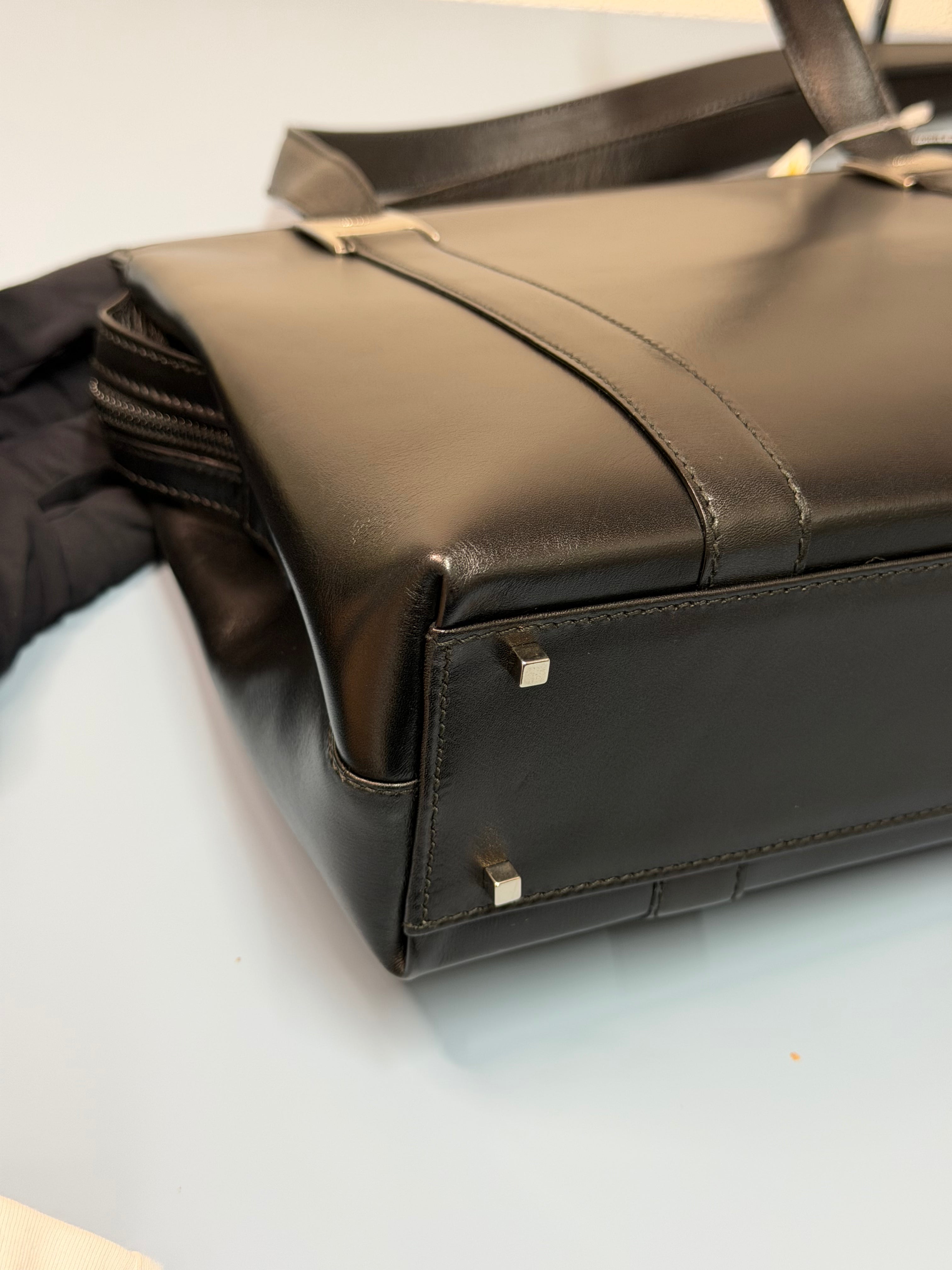 Borsa Tote Vintage di Salvatore Ferragamo in Pelle Nera