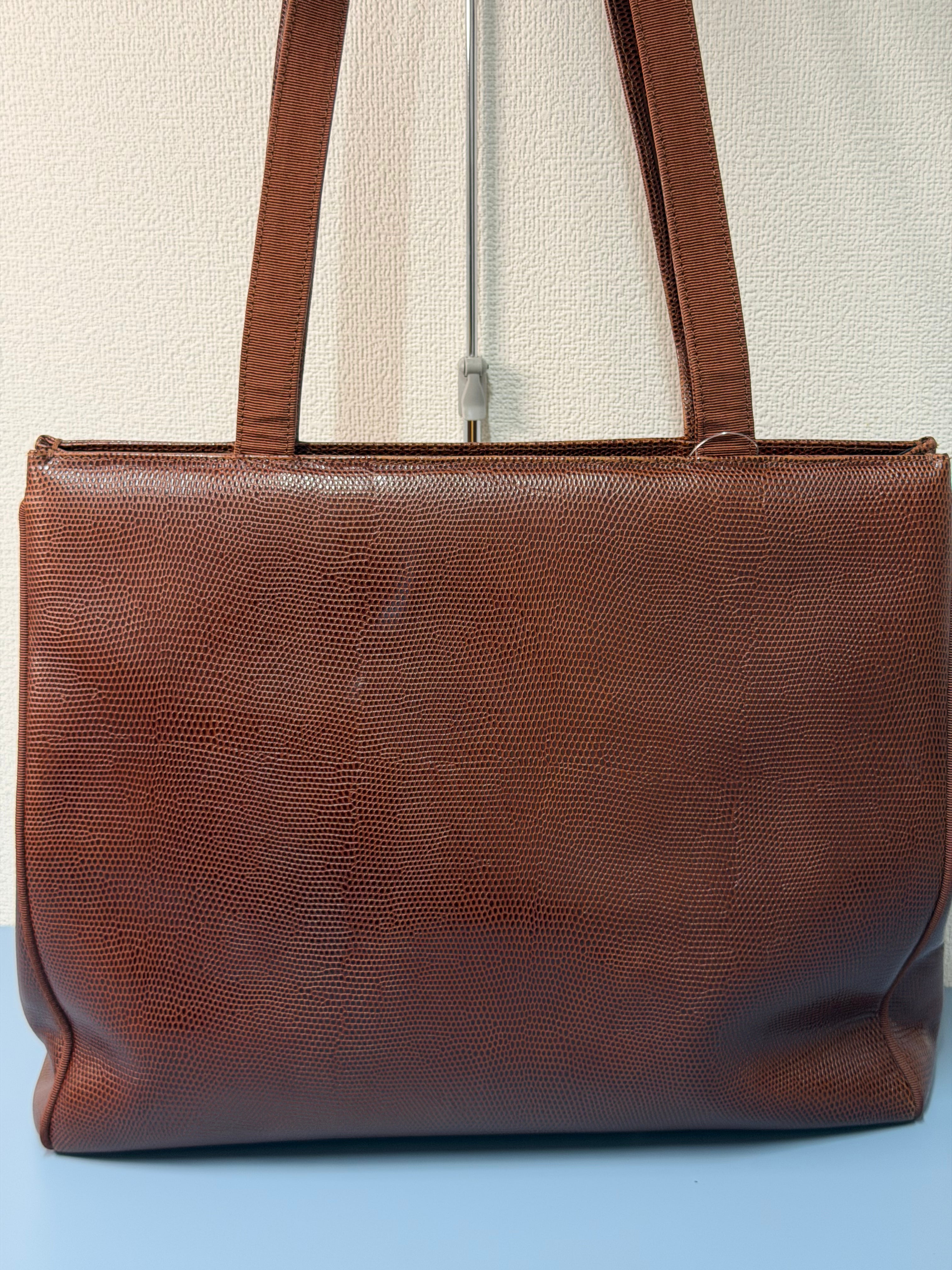 Borsa Tote Vintage in Pelle Marrone di Salvatore Ferragamo