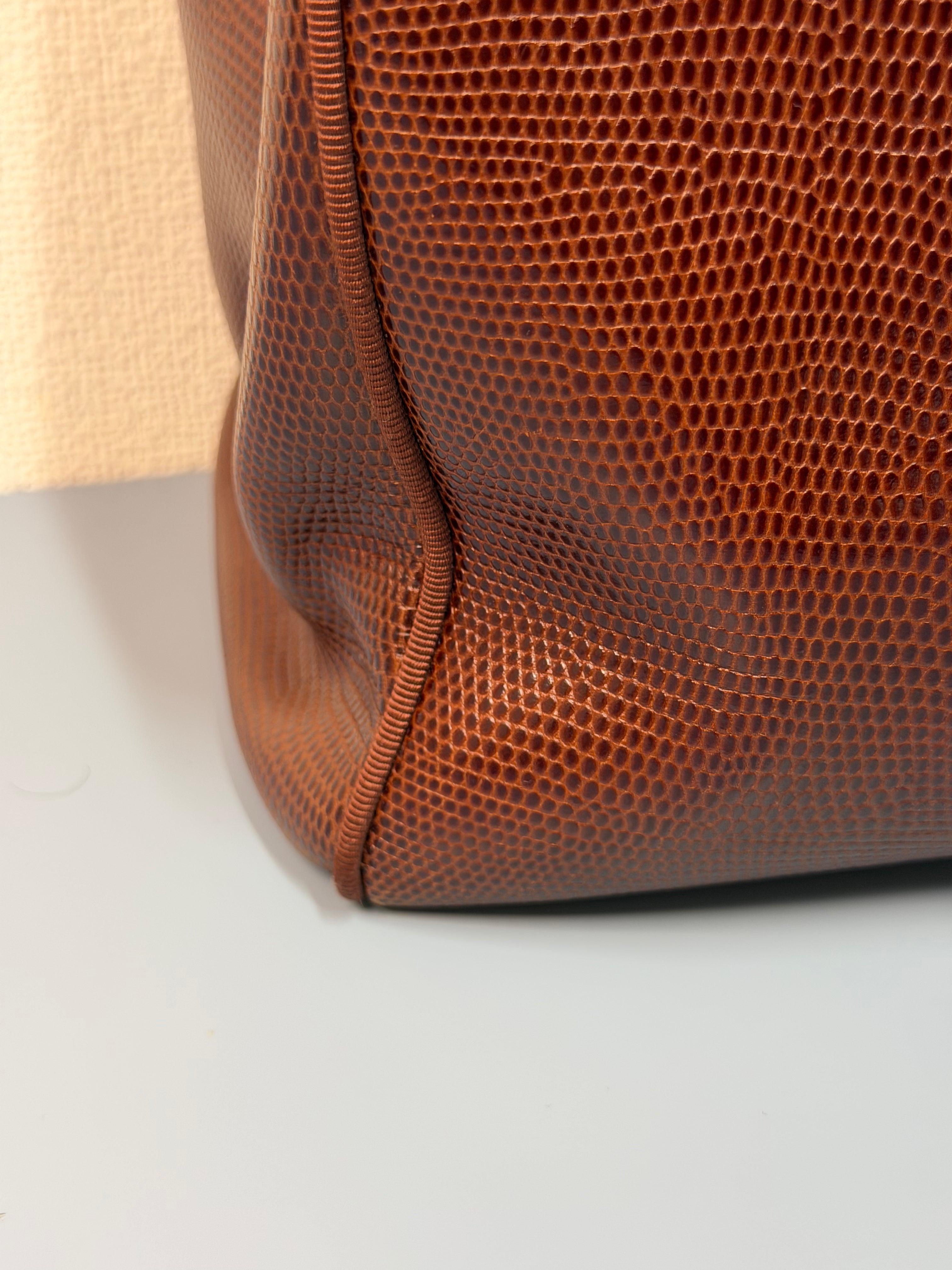 Borsa Tote Vintage in Pelle Marrone di Salvatore Ferragamo