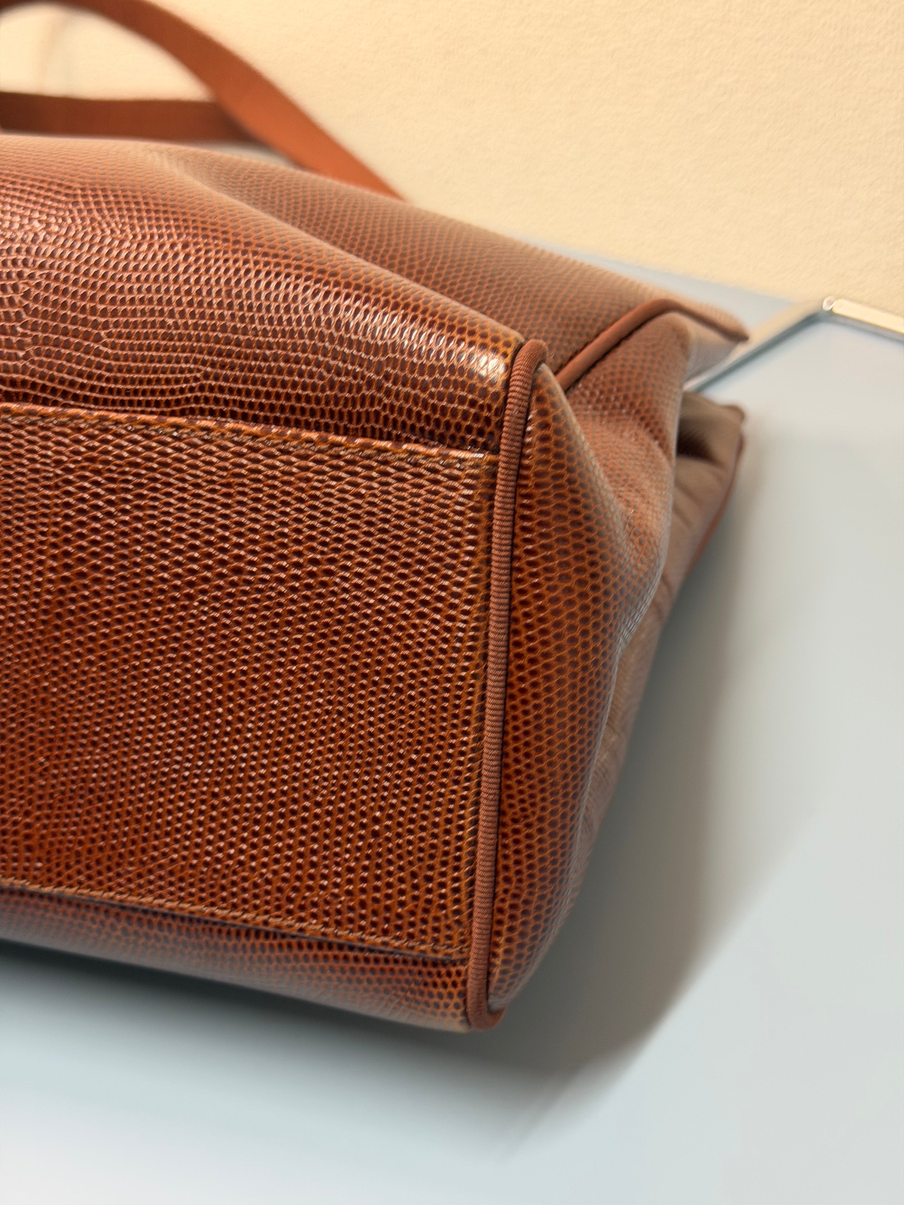 Borsa Tote Vintage in Pelle Marrone di Salvatore Ferragamo
