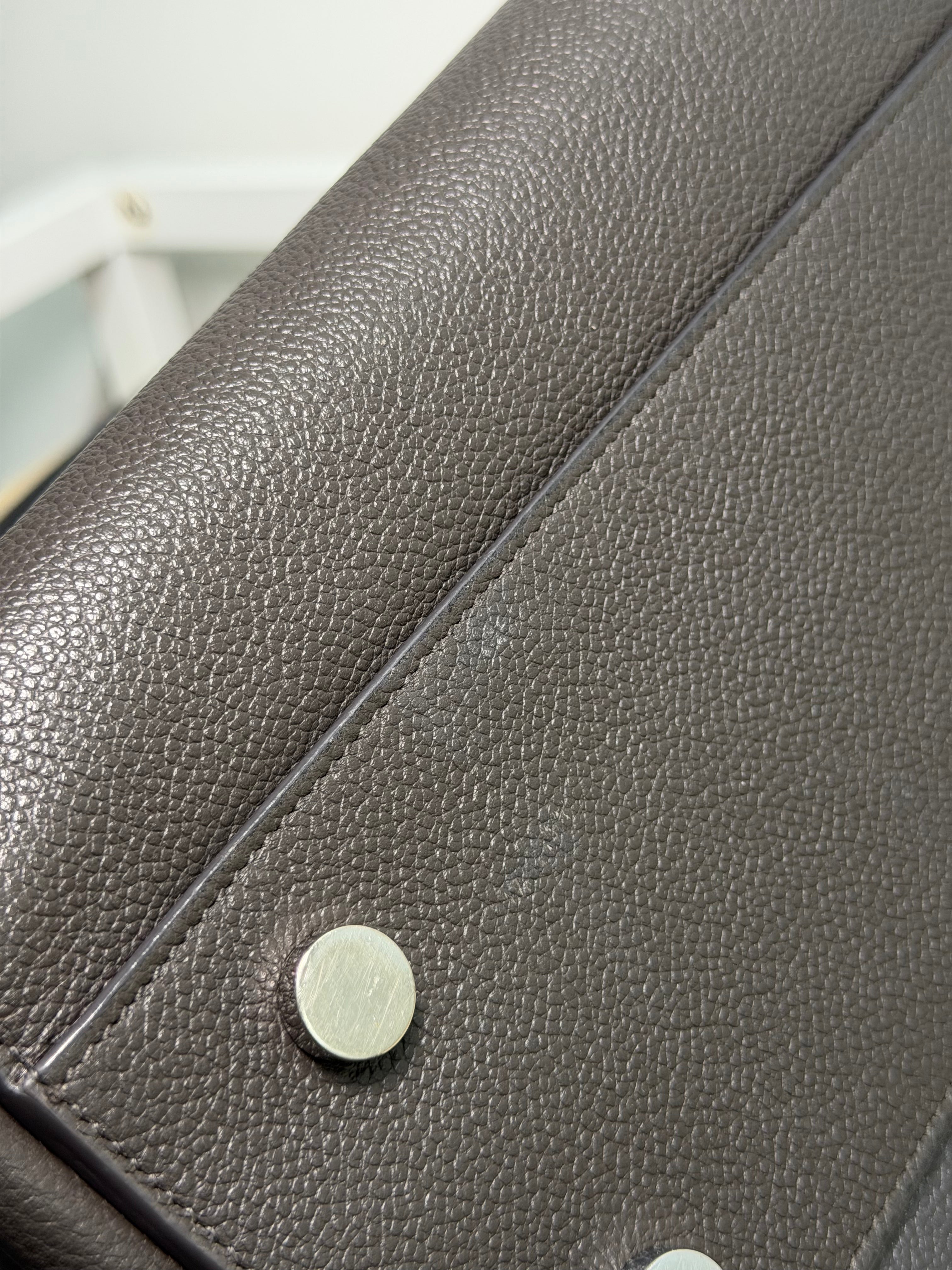 Borsa Tote Saint Laurent Cabas Rive Gauche in Pelle Martellata Grigia