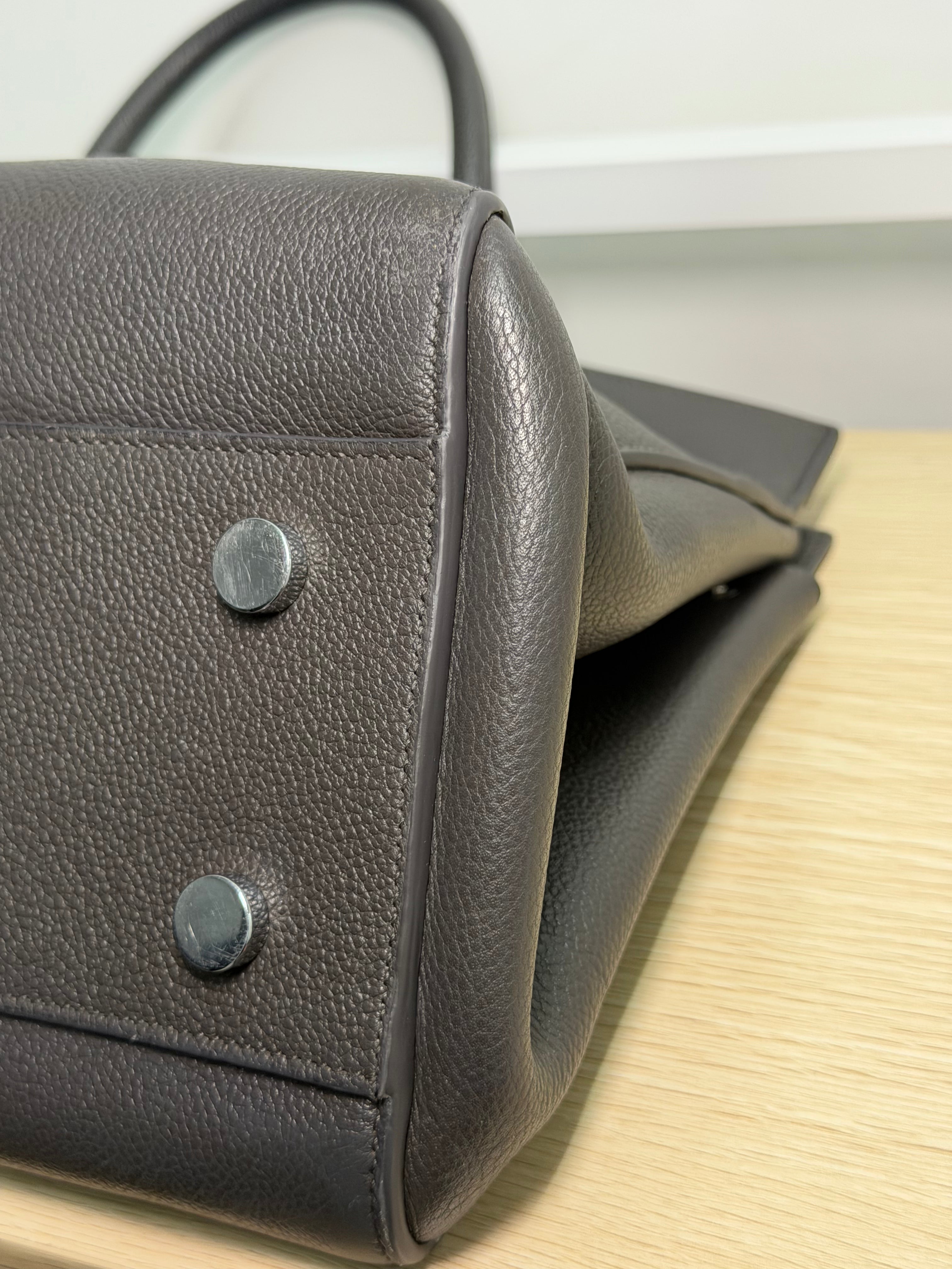 Borsa Tote Saint Laurent Cabas Rive Gauche in Pelle Martellata Grigia