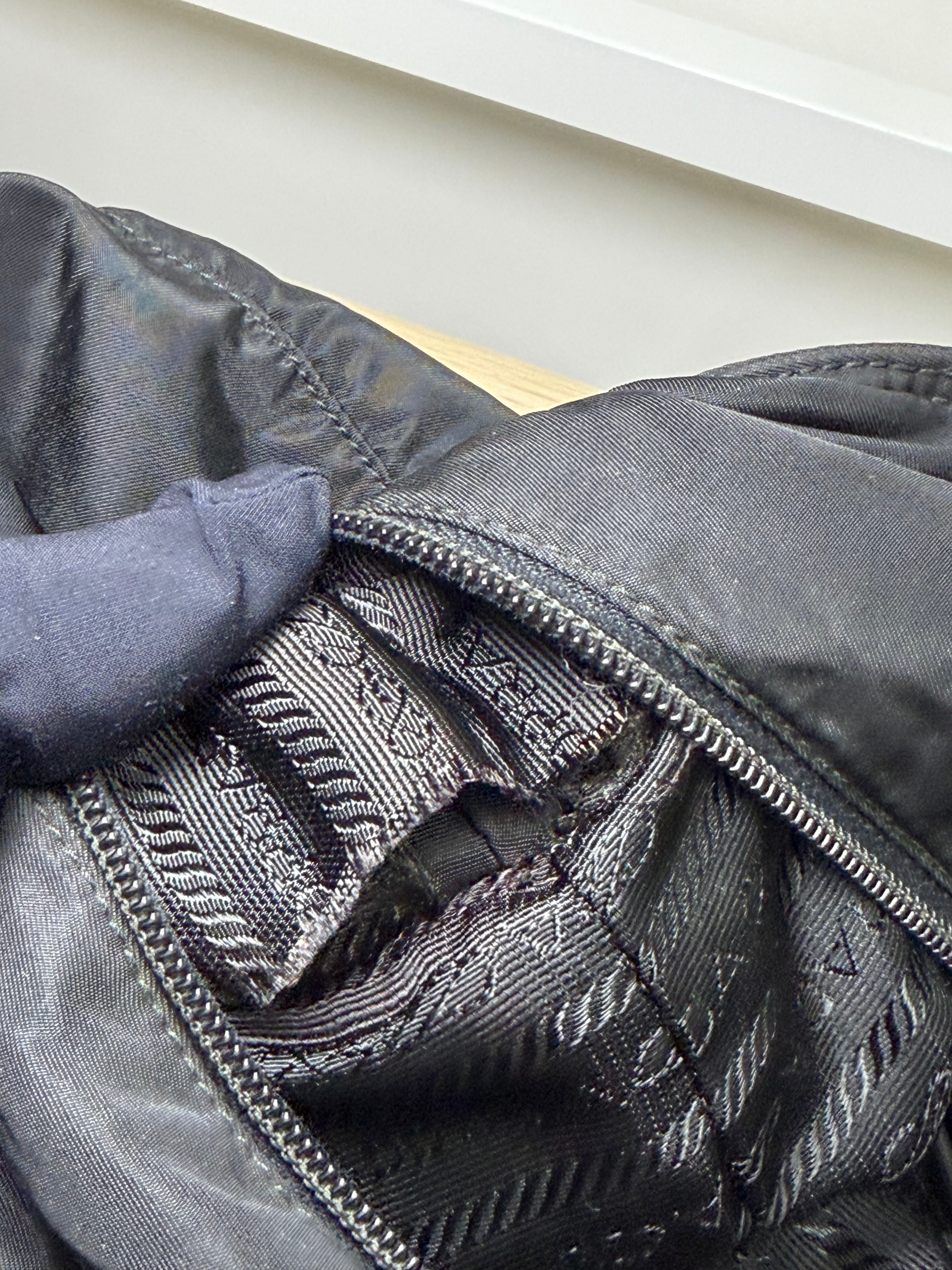 Borsa Tote Prada in Nylon Nero