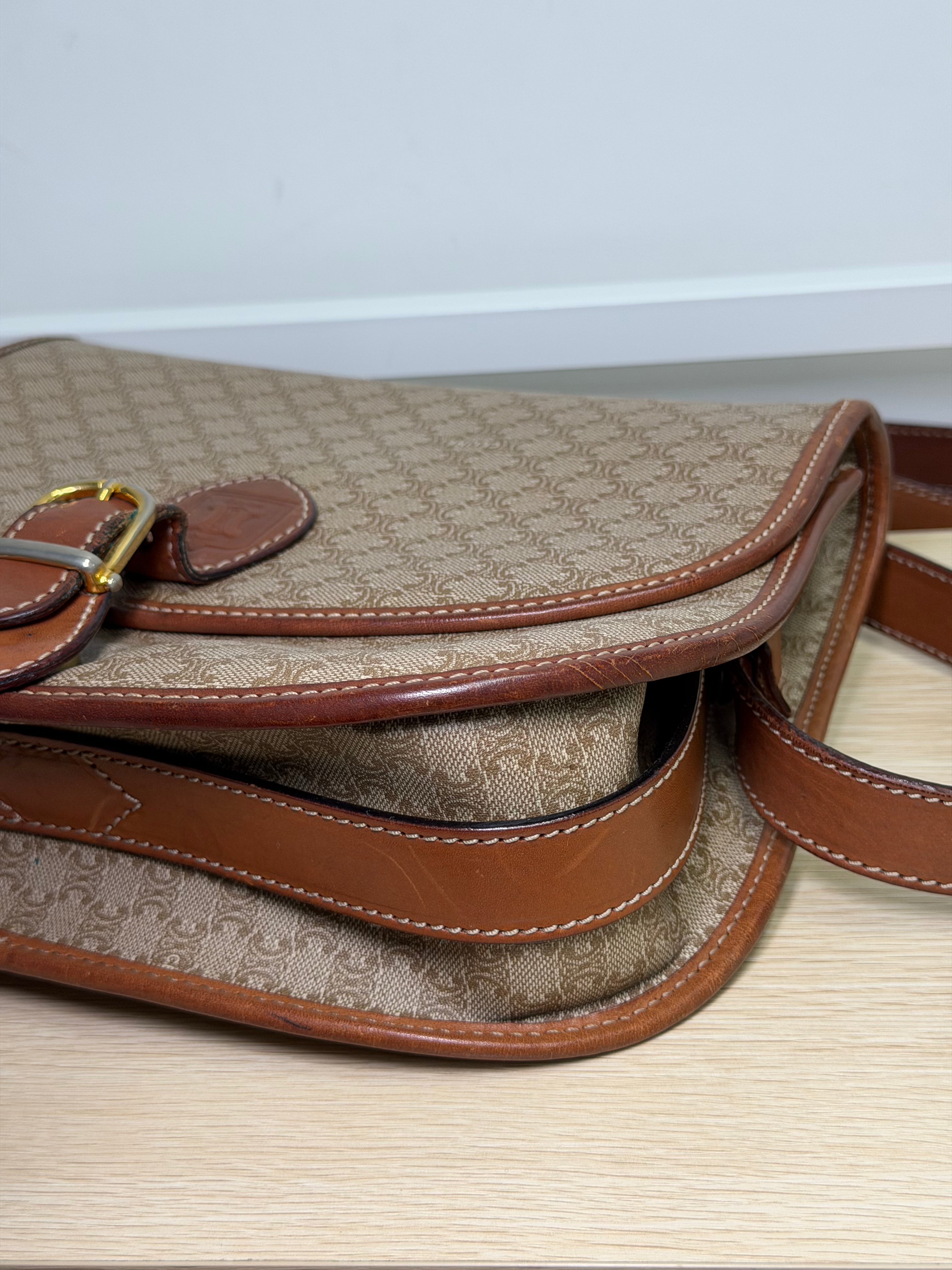 Borsa a Tracolla Vintage di Céline in Monogram Macadam