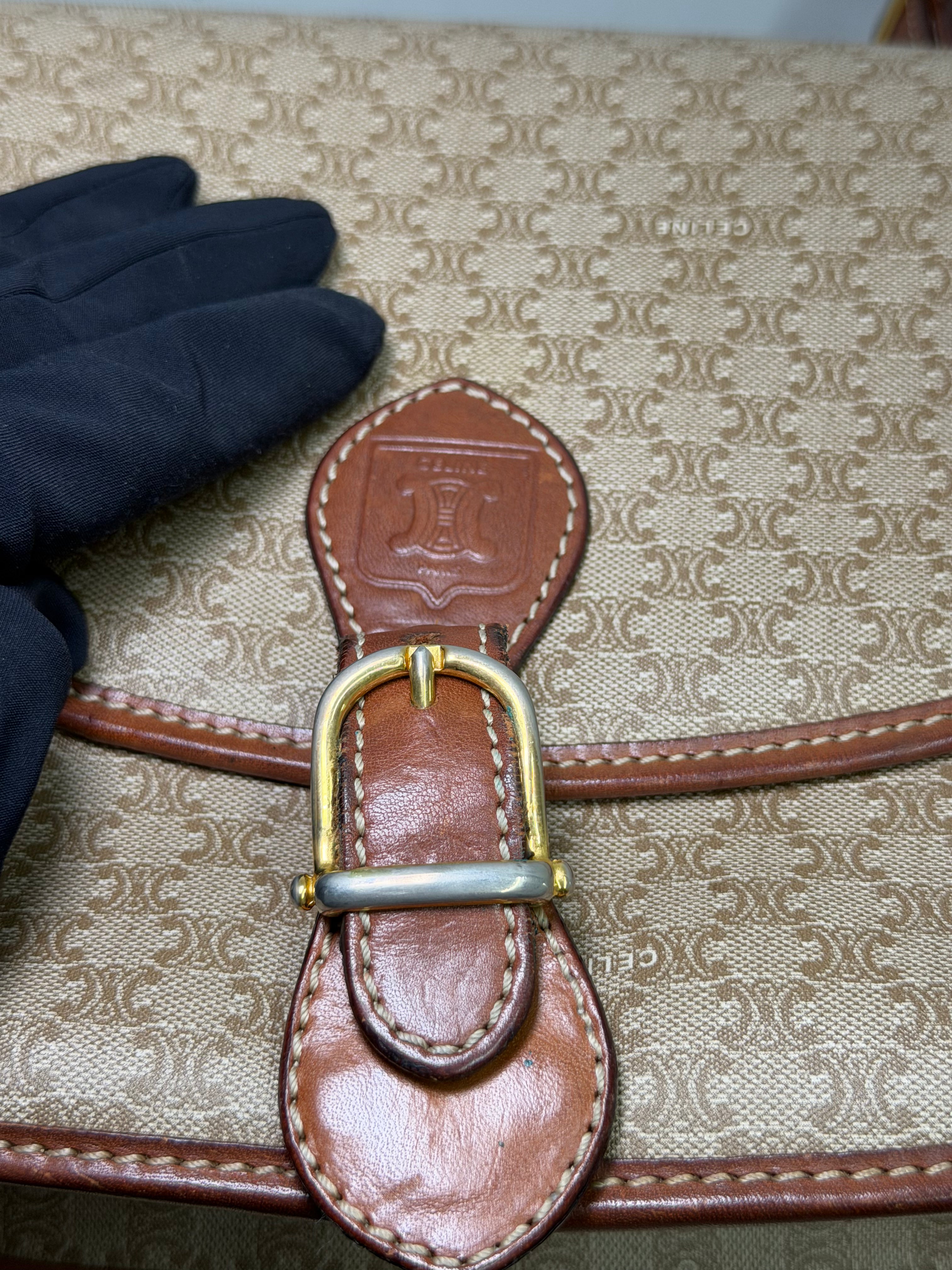 Borsa a Tracolla Vintage di Céline in Monogram Macadam