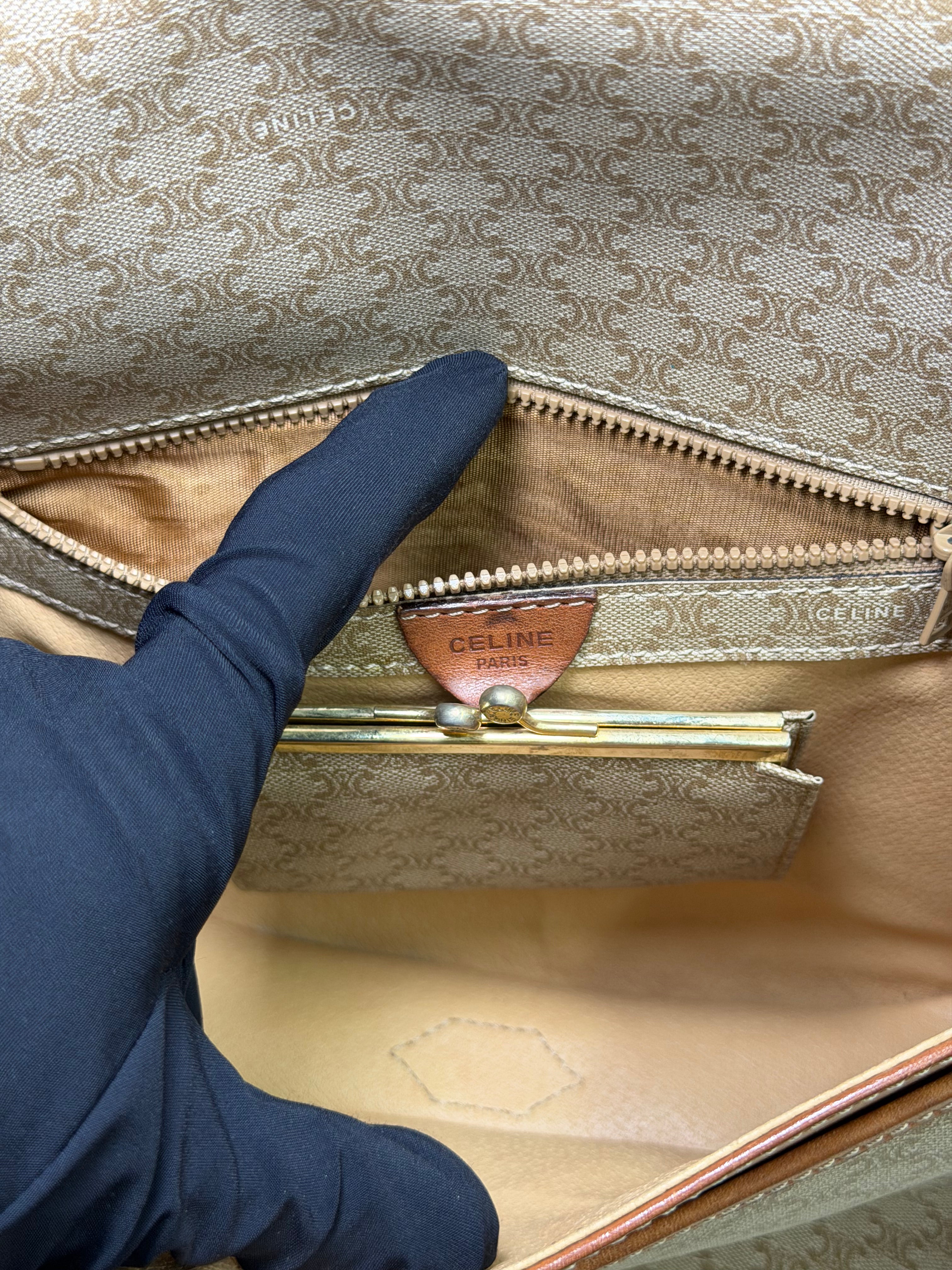 Borsa a Tracolla Vintage di Céline in Monogram Macadam