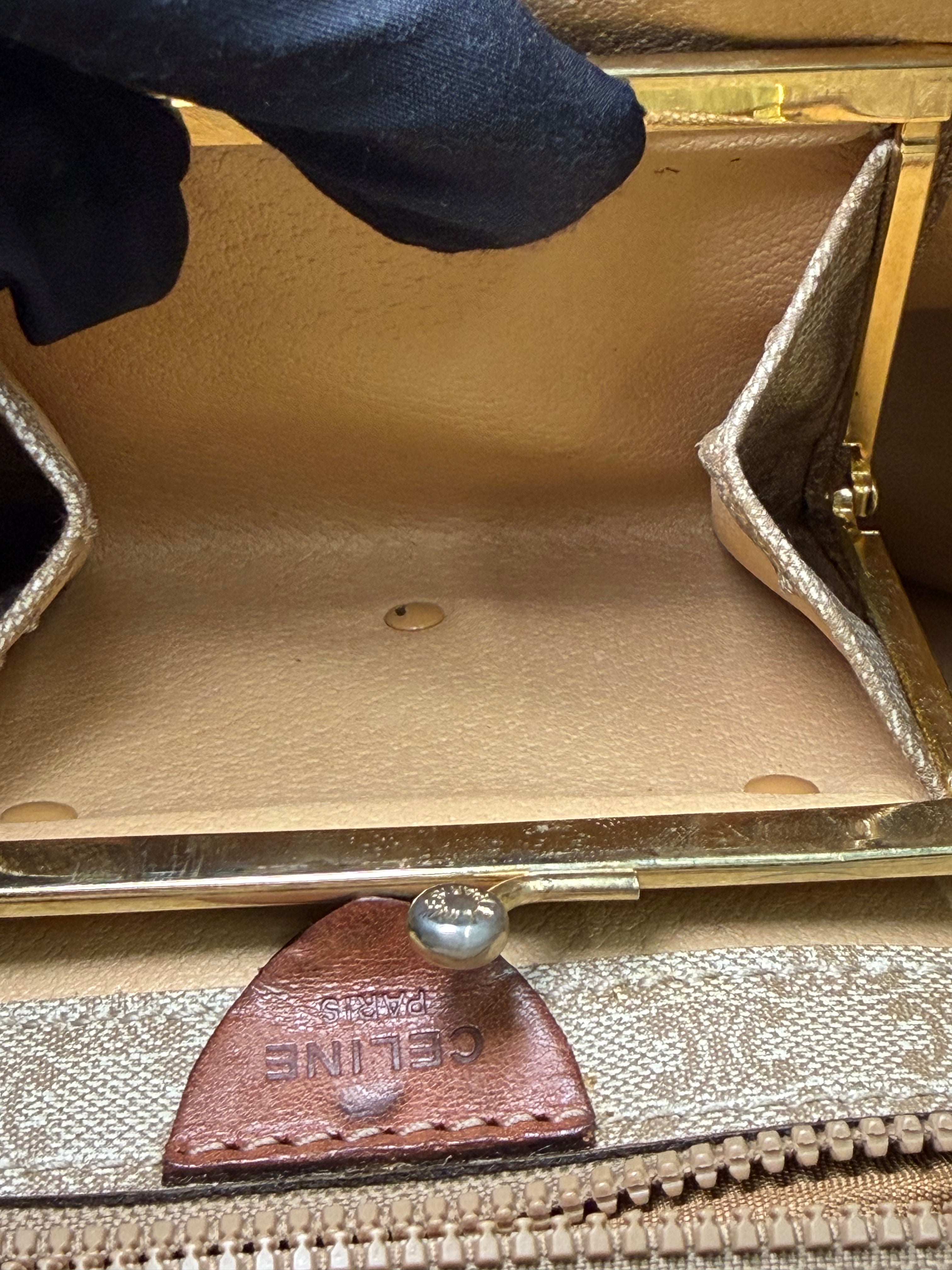 Borsa a Tracolla Vintage di Céline in Monogram Macadam