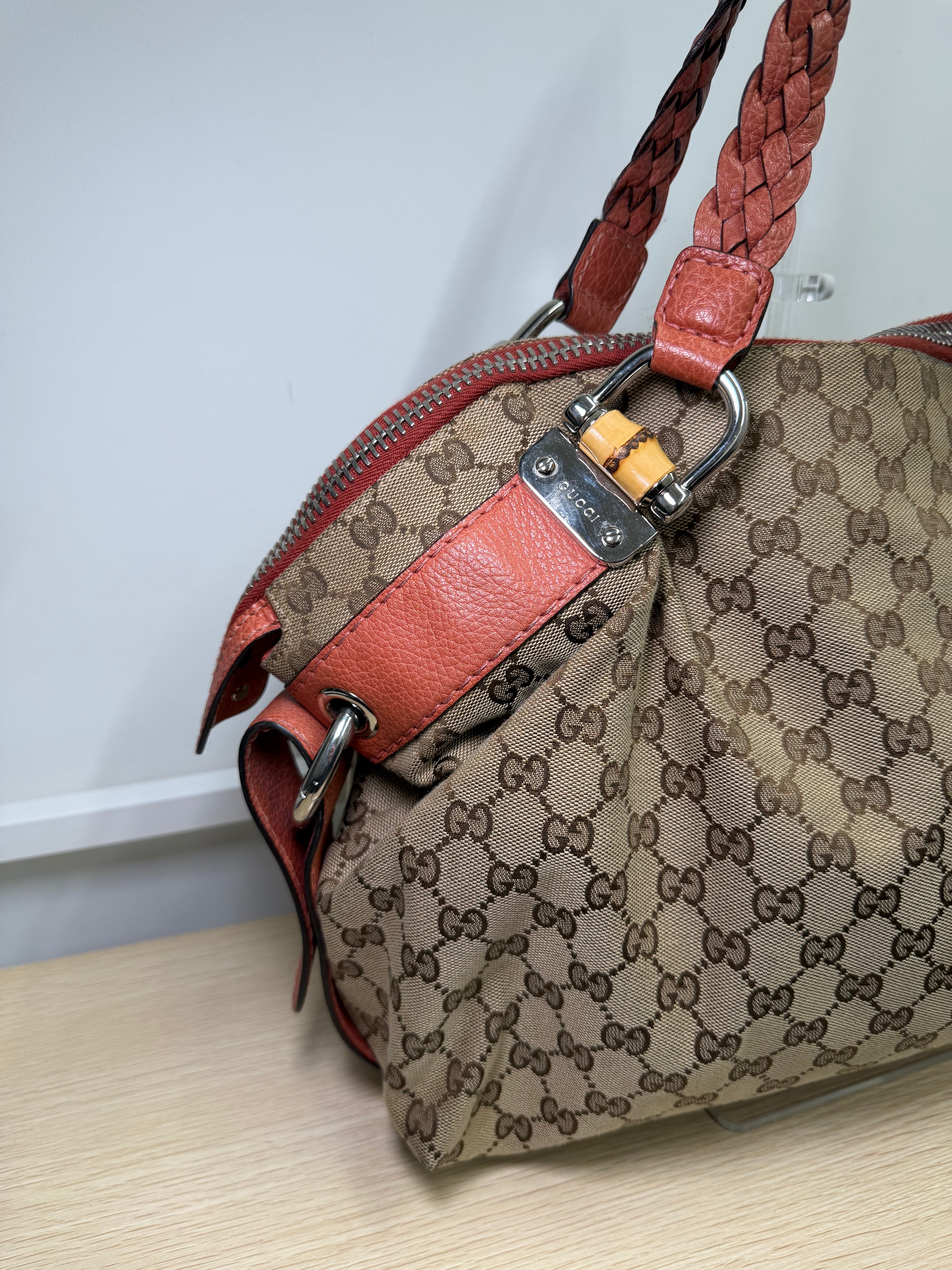 Borsa a Spalla Gucci Bamboo Bar in Tela GG con Manici in Pelle Intrecciata