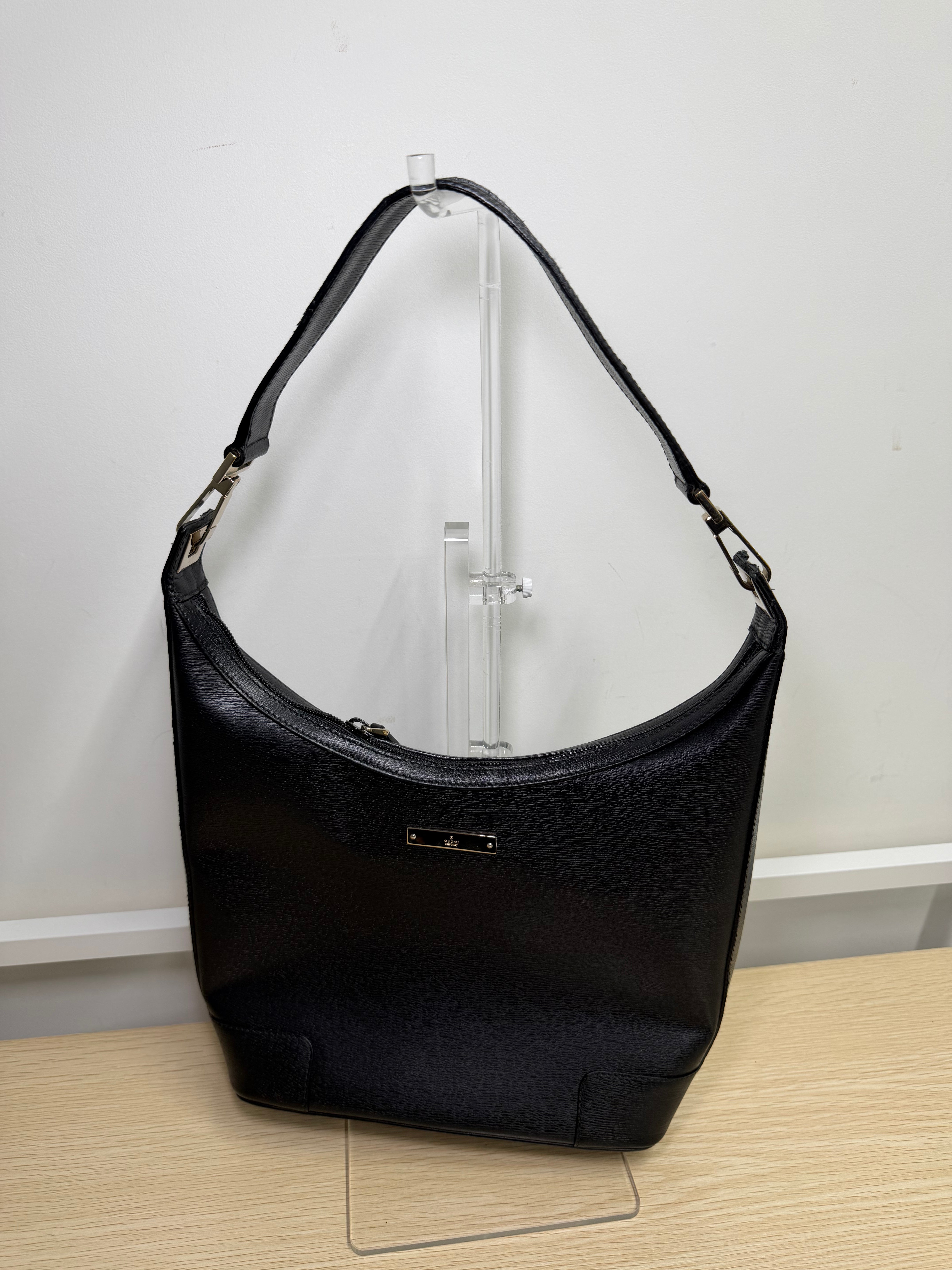Borsa a Spalla Vintage in Pelle Nera di Gucci