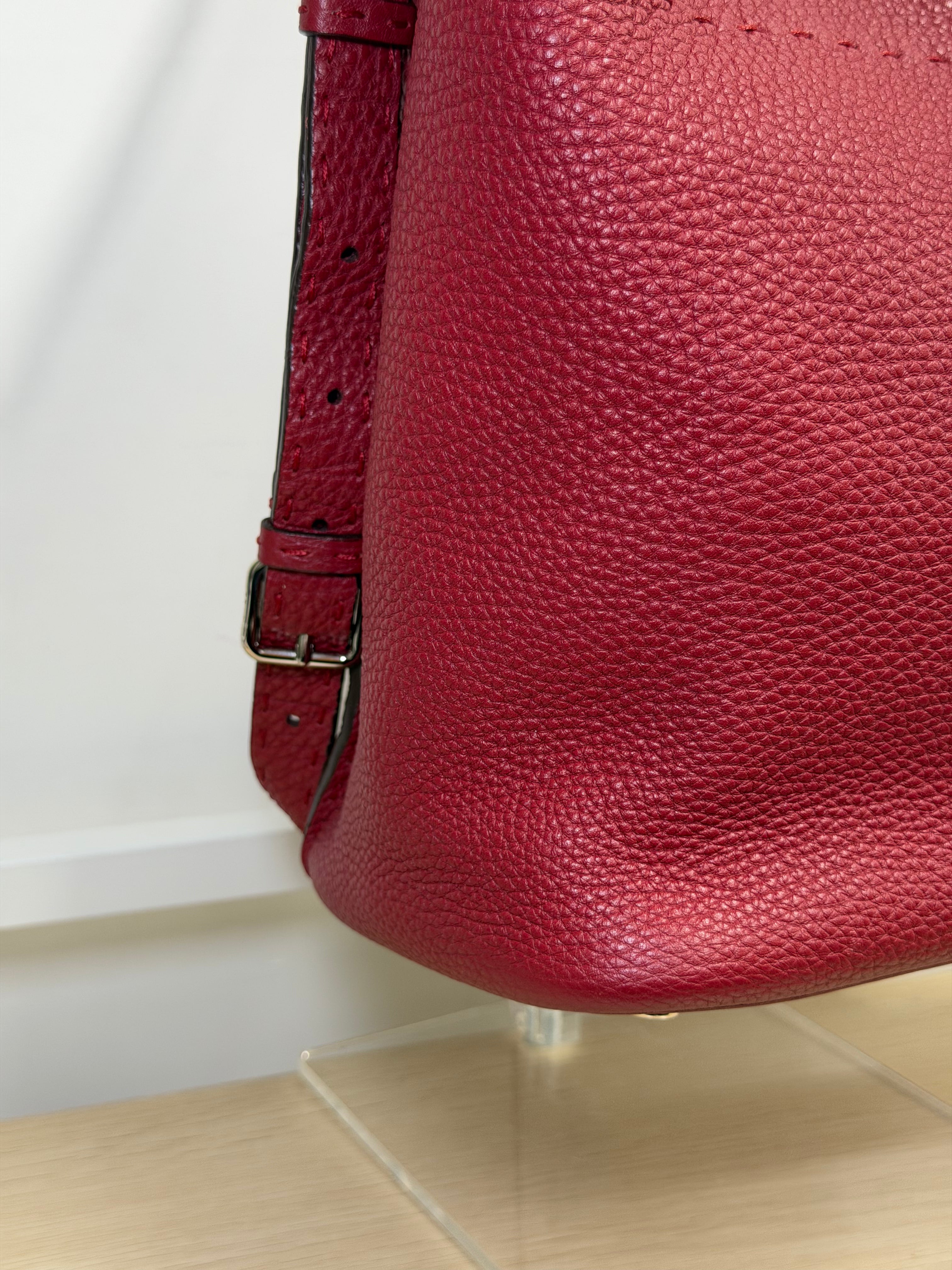 Borsa a Secchiello Fendi Selleria Anna in Pelle Rossa