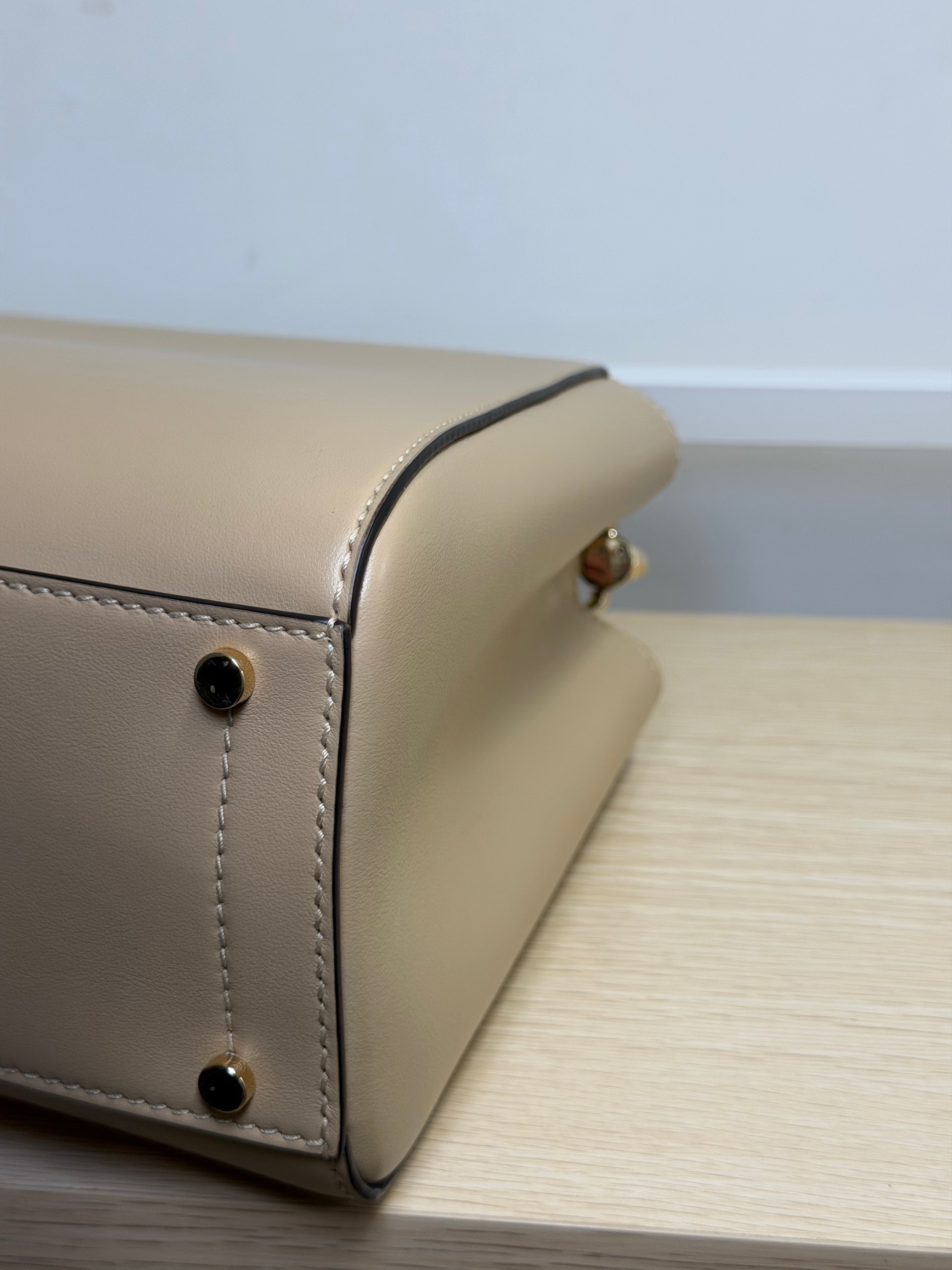 Borsa a Mano Jimmy Choo Varenne in Pelle Beige