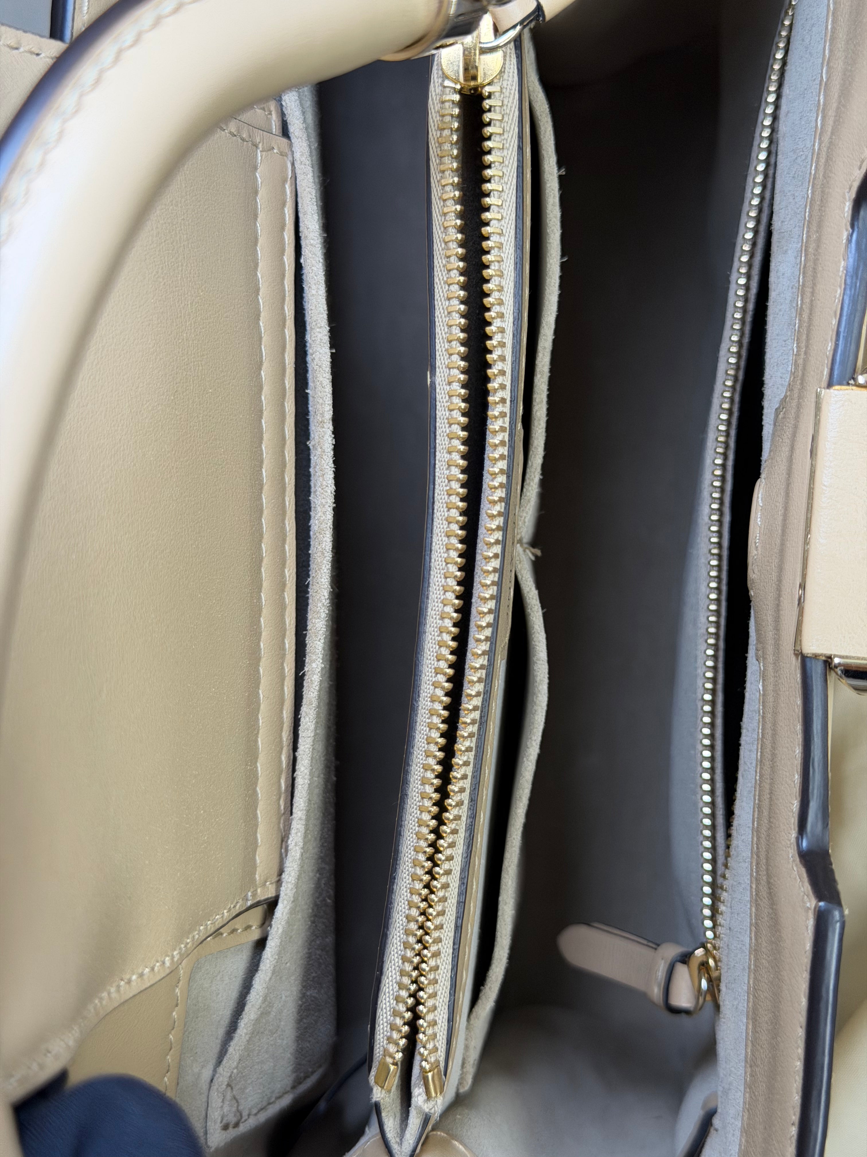 Borsa a Mano Jimmy Choo Varenne in Pelle Beige